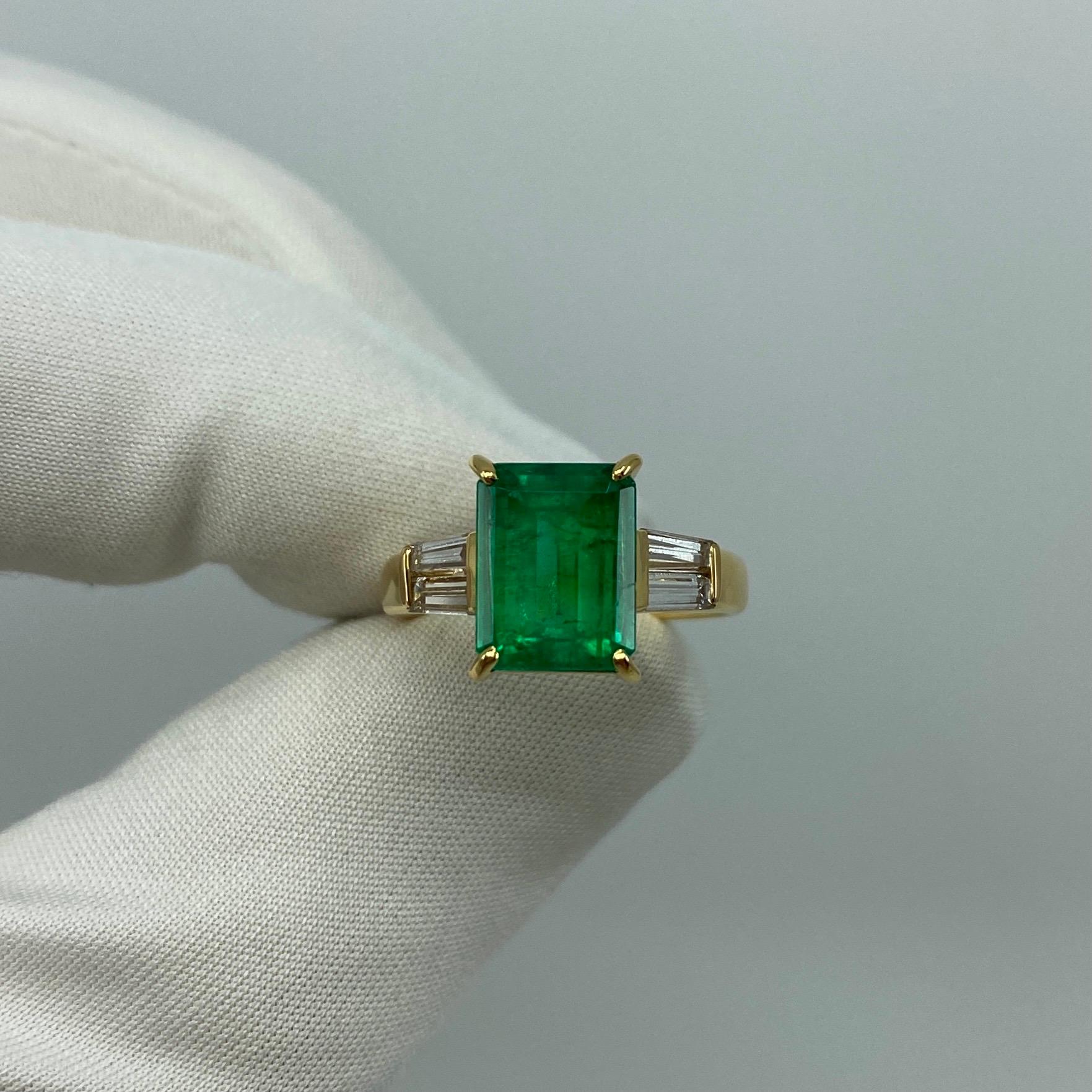 2.72 Carat Fine Vivid Green Colombian Emerald Diamond 18 Karat Yellow Gold Ring 8