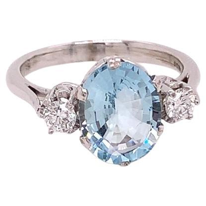 2.72 Carat Oval Cut Aquamarine and Diamond 3 Stone Ring in 18K White Gold For Sale