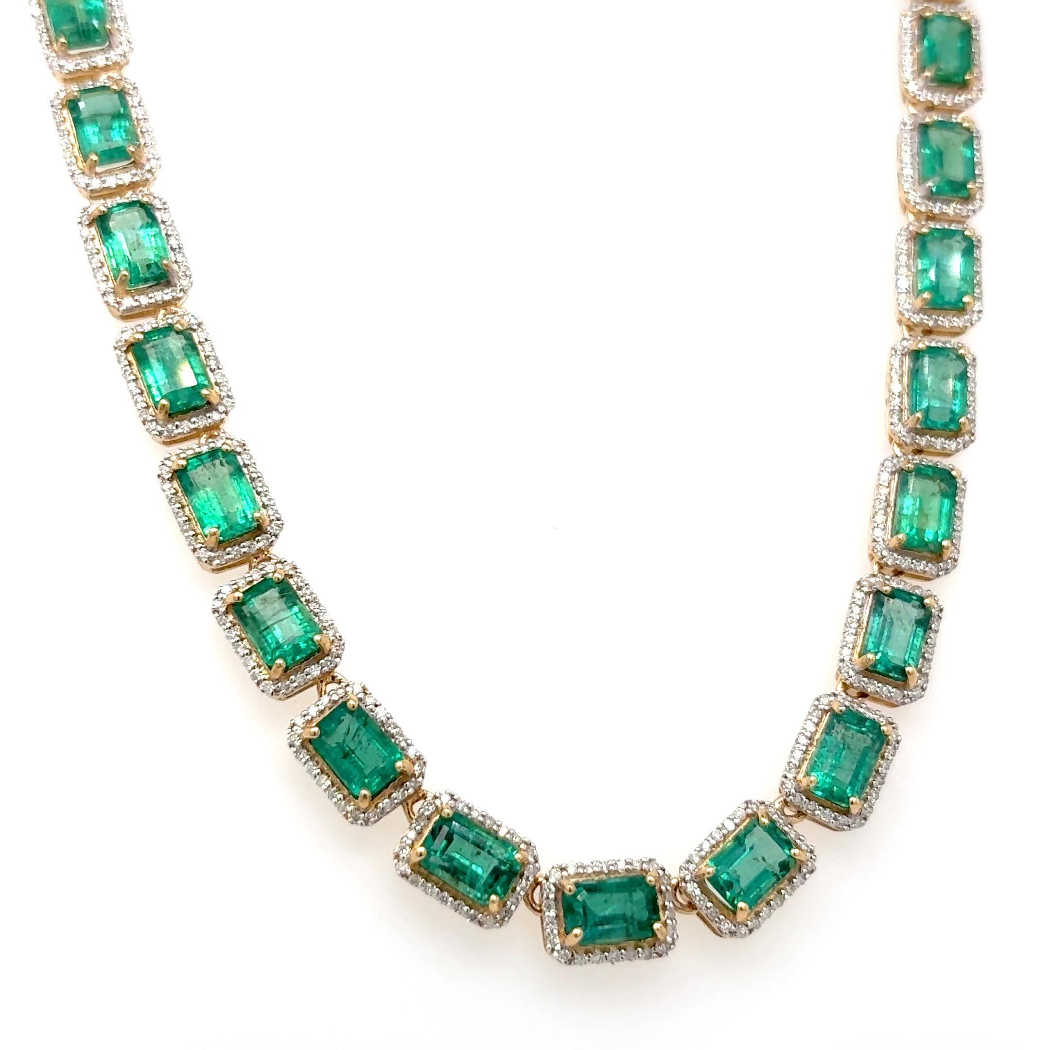 Women's 27.20 Carat Emerald Diamond Yellow Gold Necklace For Sale