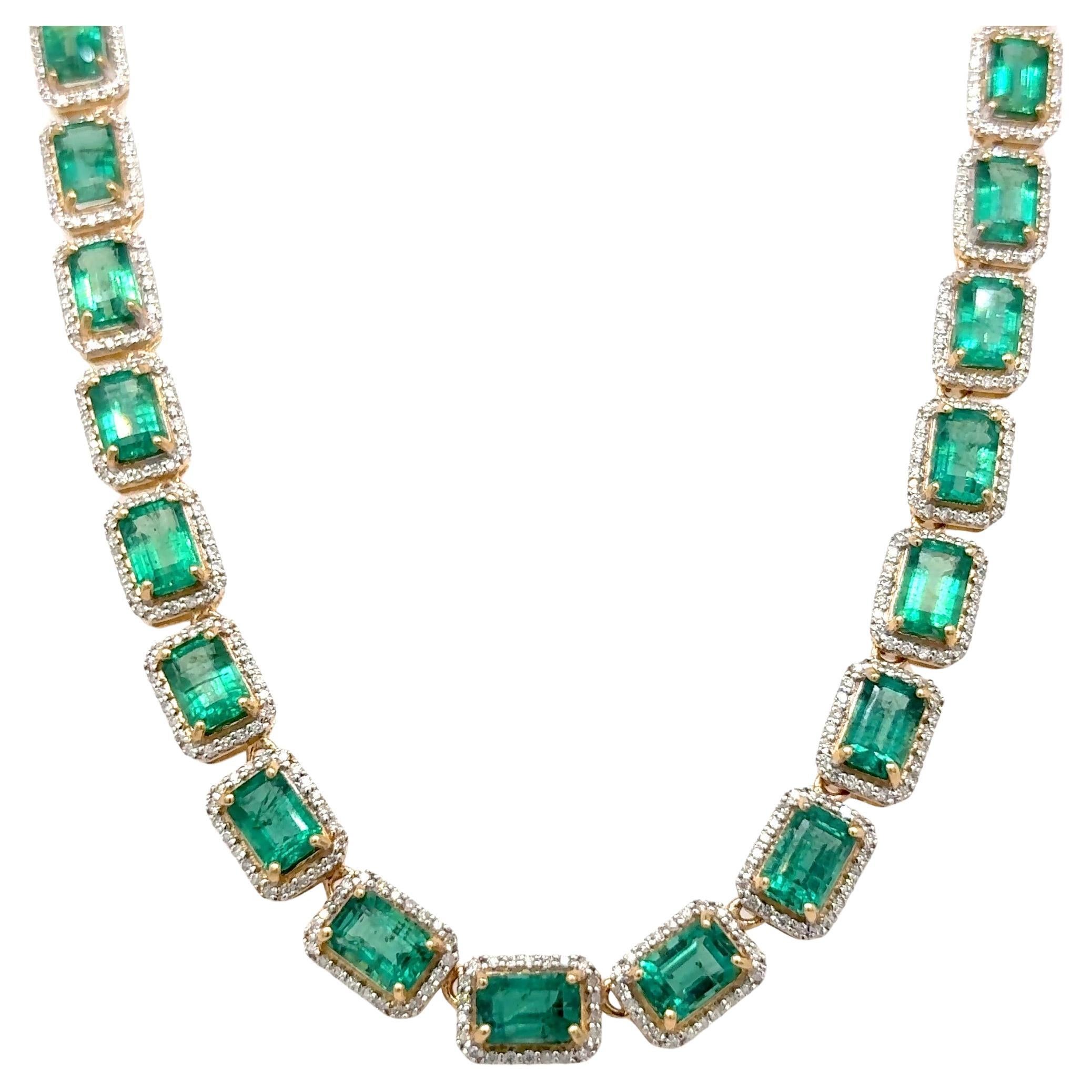 27.20 Carat Emerald Diamond Yellow Gold Necklace For Sale