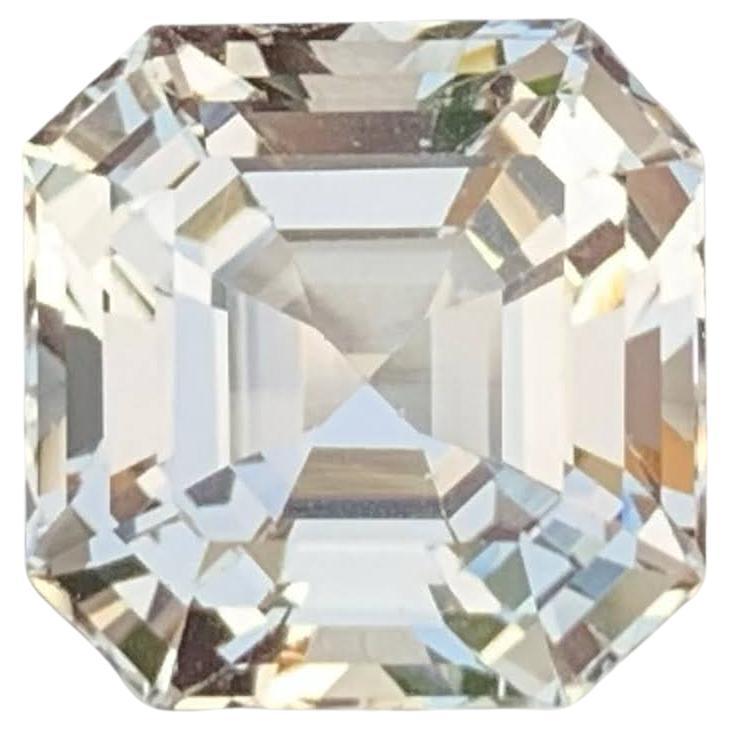 27.25 Carat Natural Loose Light Golden Topaz Asscher Cut Pakistani Gemstone (pierre précieuse pakistanaise) en vente