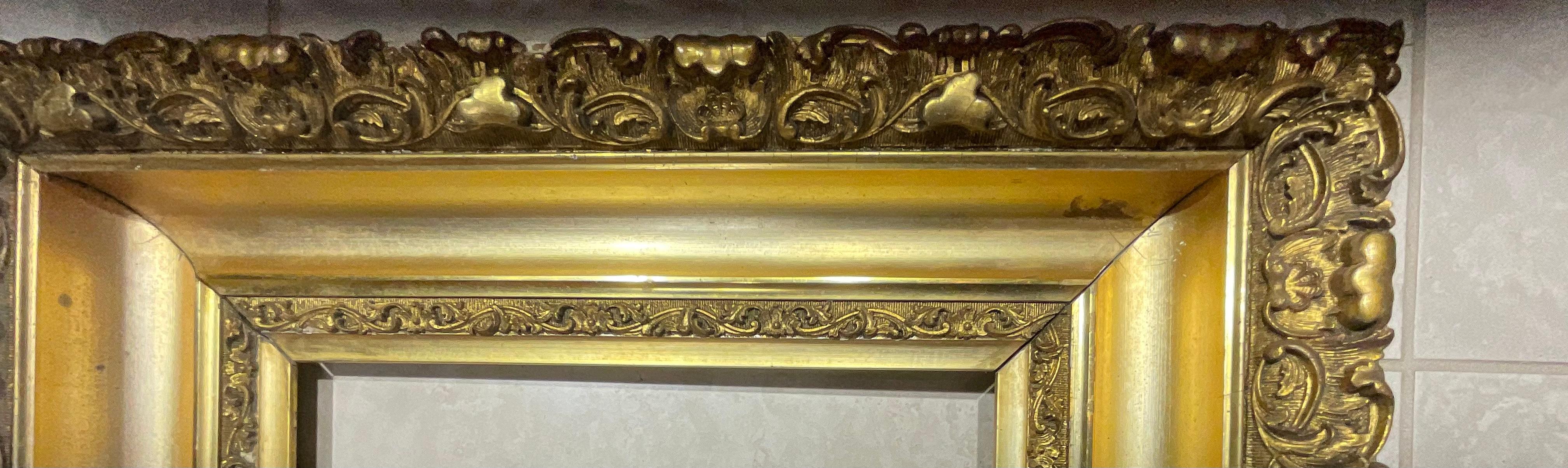Antique Gold Leaf Wood Frame In Good Condition For Sale In Delray Beach, FL