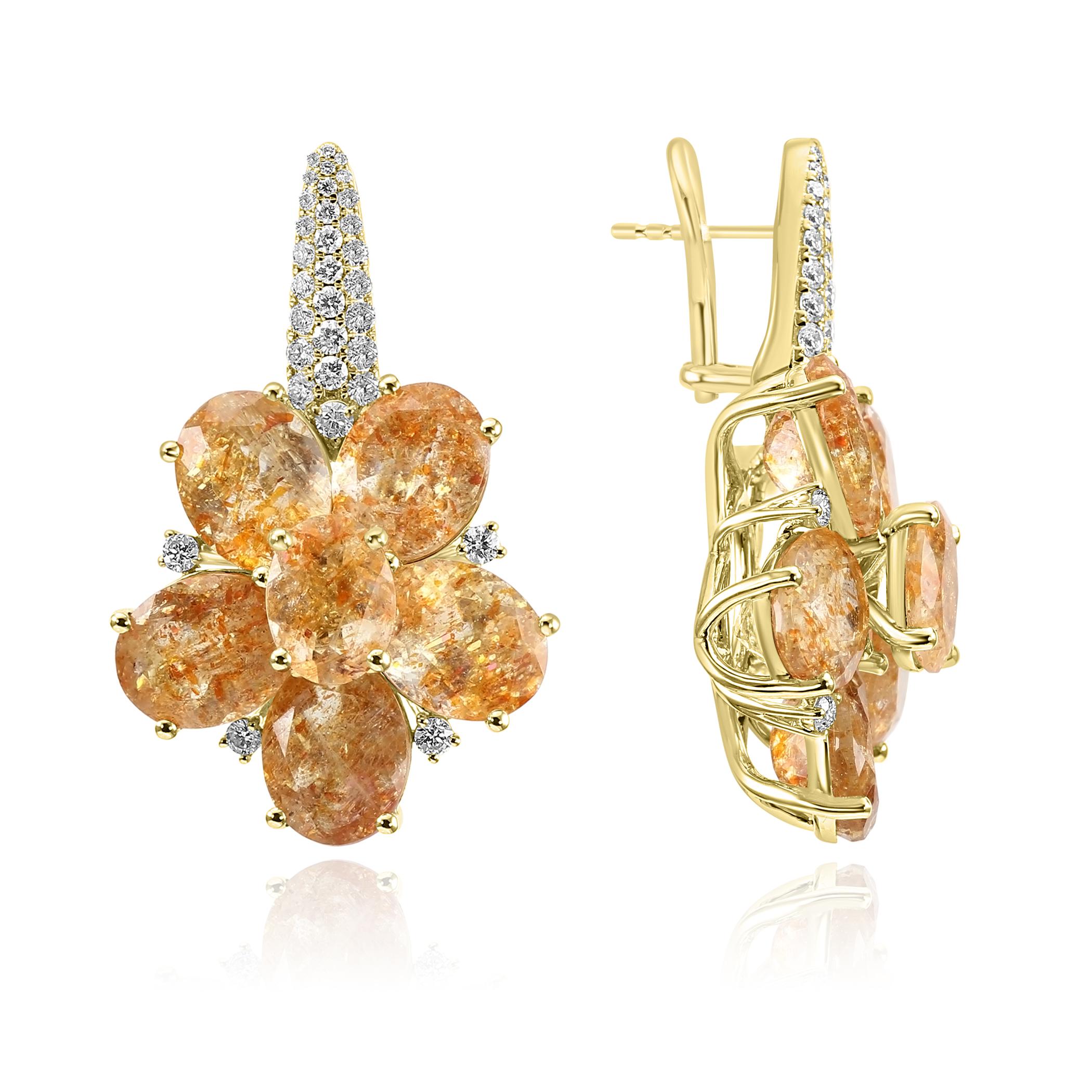 Moderno Orecchini di moda in oro giallo 14K con ovali di pietra solare e diamanti bianchi da 27,26 carati in vendita