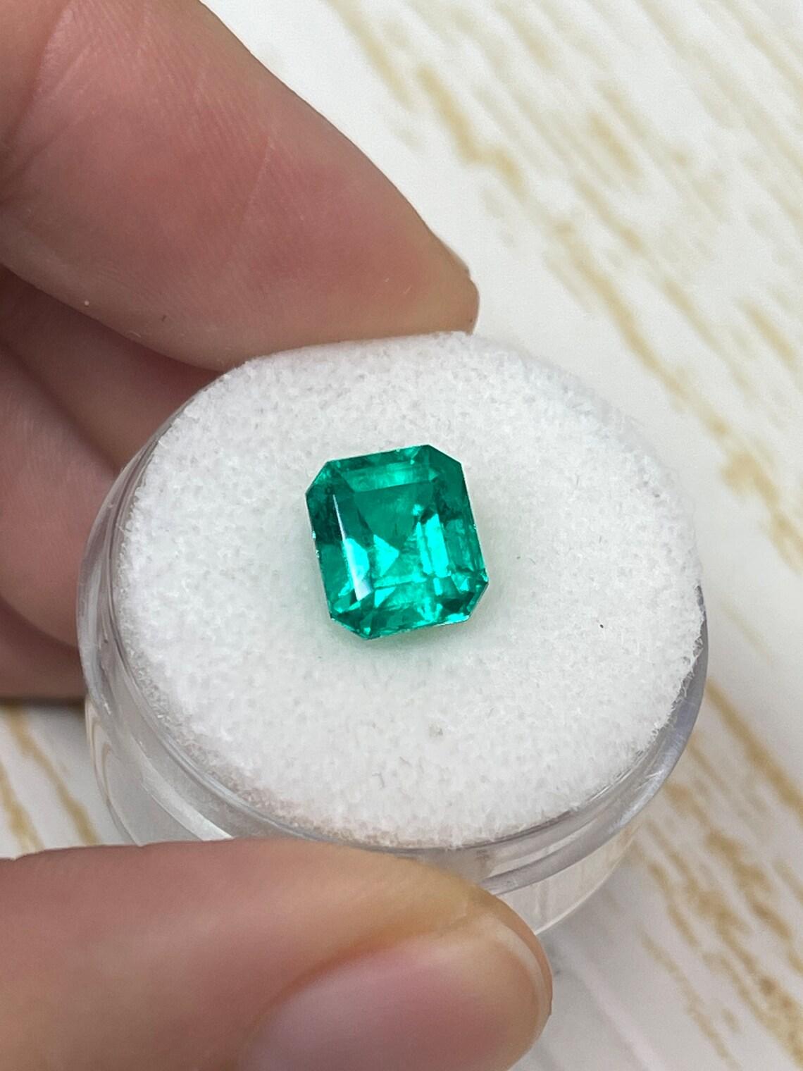 Modern 2.72ct RARE Certified Butterfly Effect Muzo Green Colombian Emerald AAA+