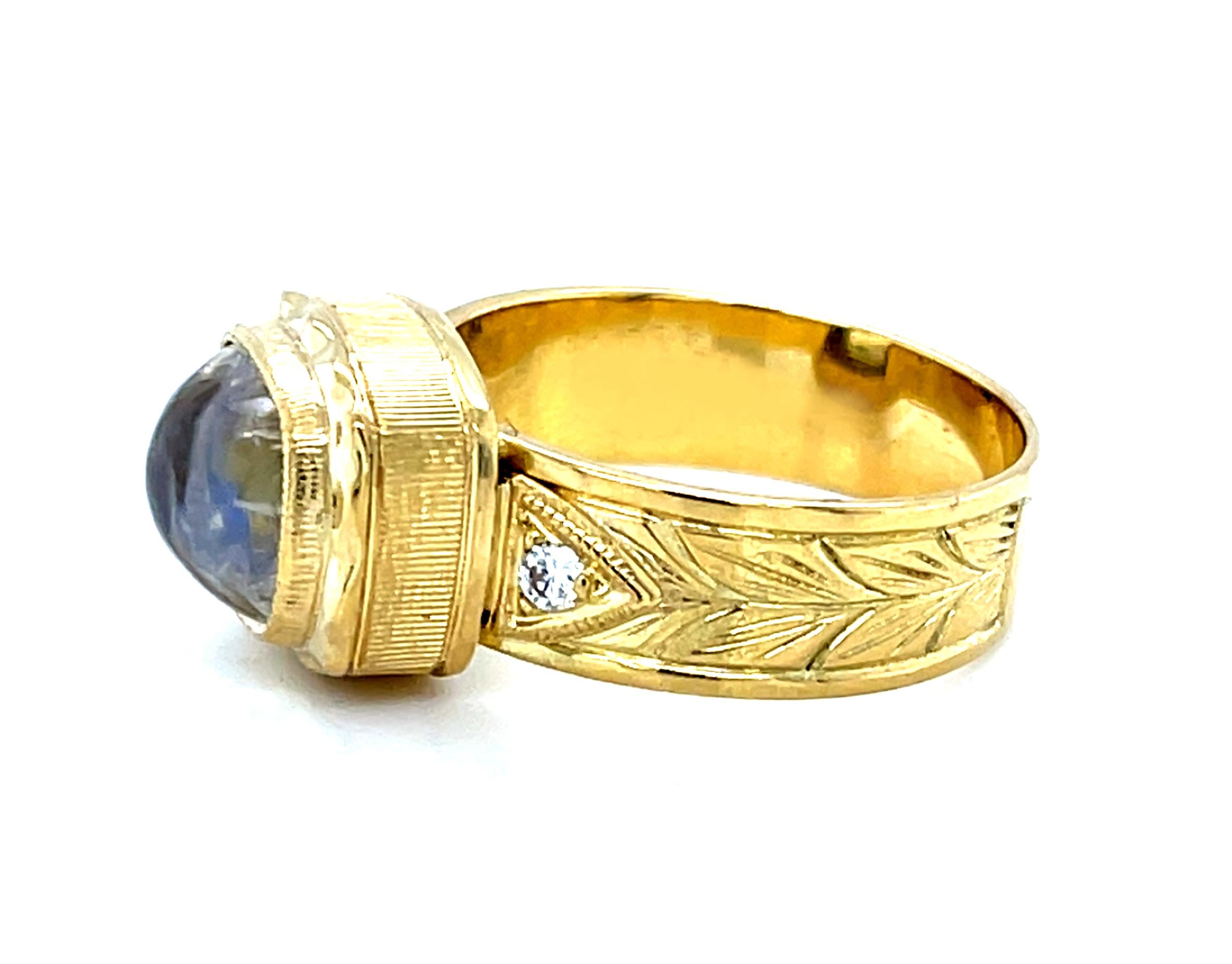 Anello artigianale con pietra di luna blu e diamanti da 2,73 carati in oro giallo 18 carati in vendita 2