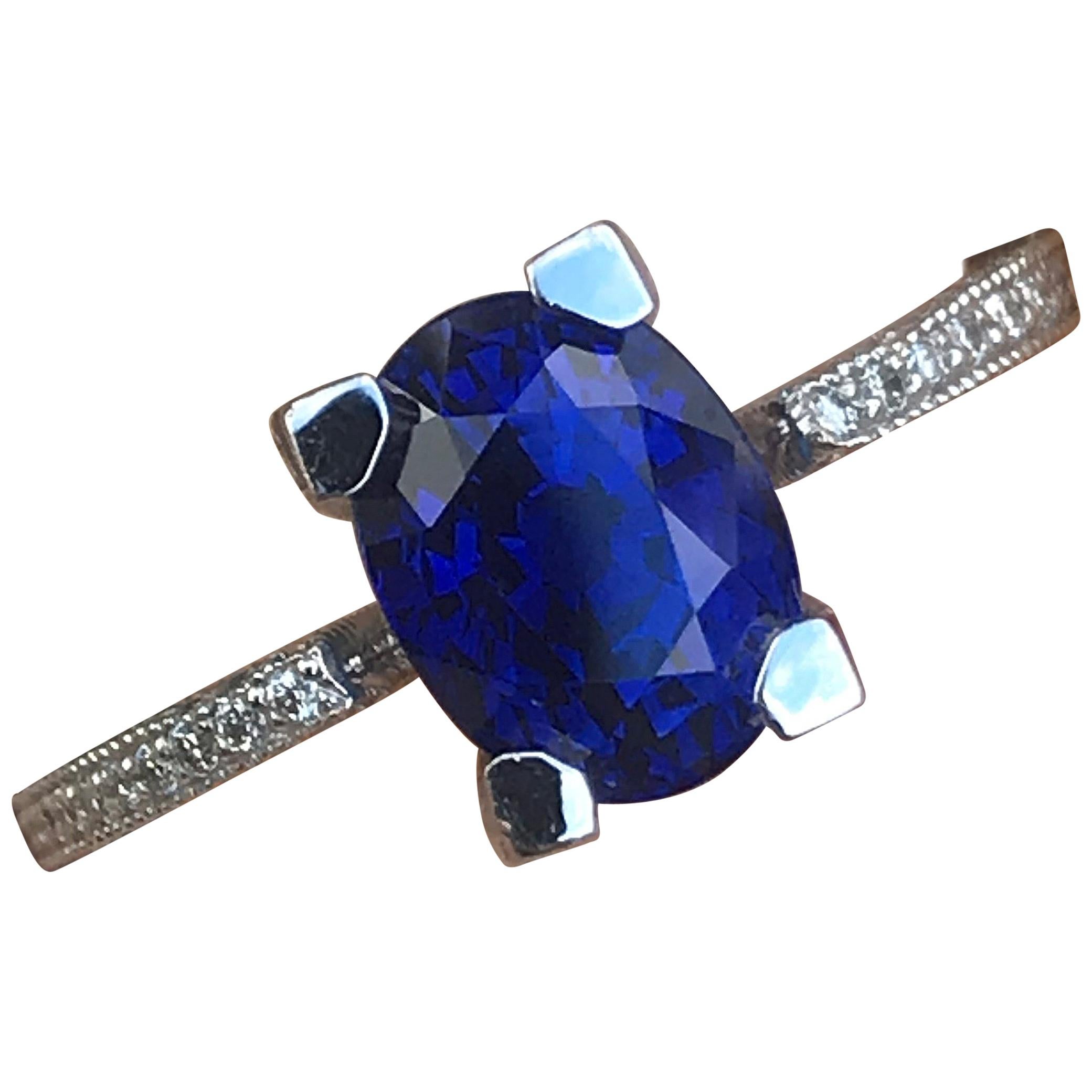 2.73 Carat Oval Natural Fancy Blue Sapphire and Diamond 18 Karat Y, Ben Dannie For Sale