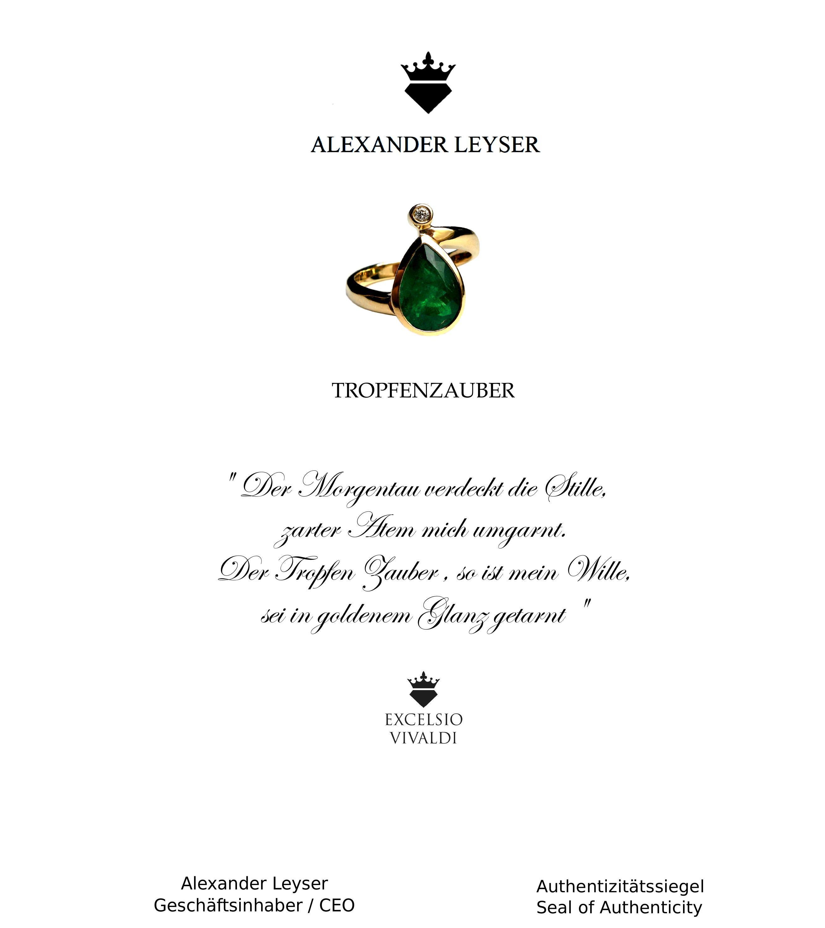 2.73 Carat Vivid Green Emerald & Diamond in Gold with Poetry Cocktail Ring For Sale 1