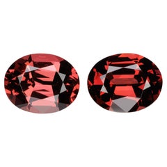 2.73 cts, Faceted oval Malaya garnet pair