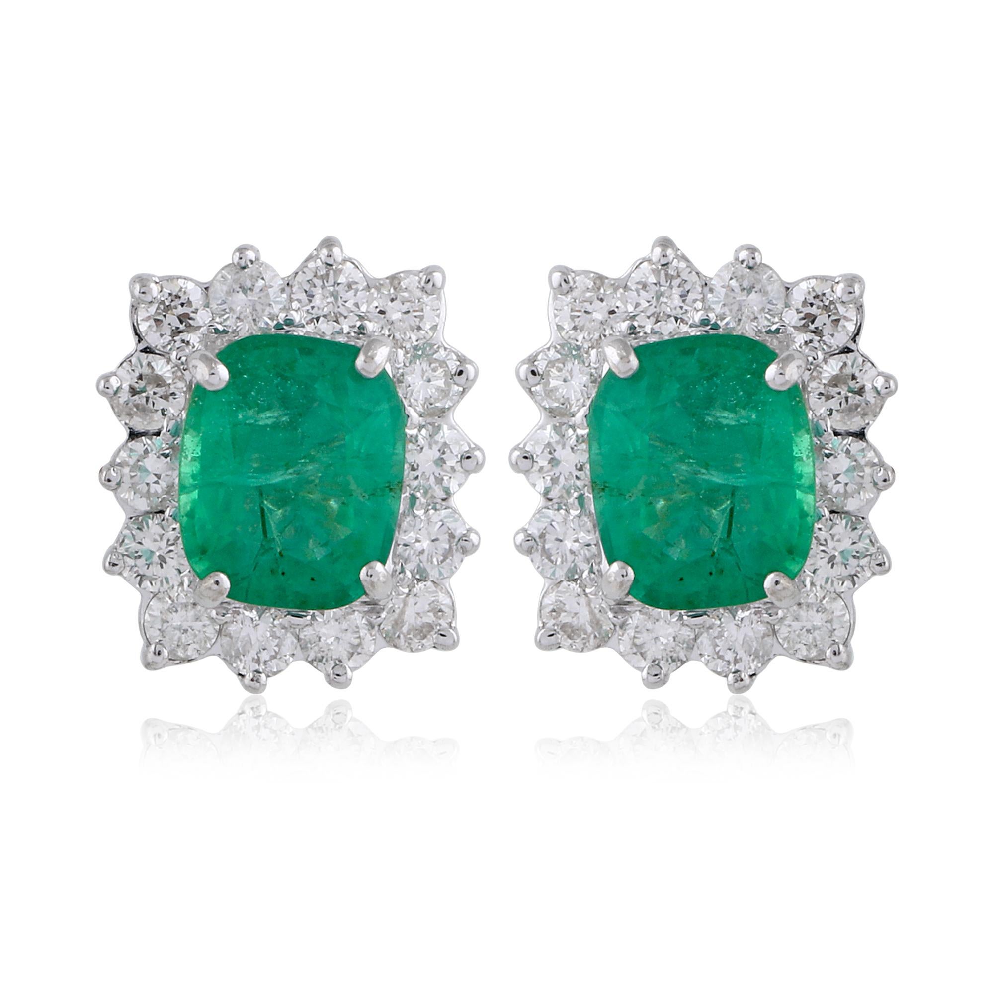 2.73ct Cushion Zambian Emerald 1.20ct Diamond Halo Stud Earrings 18k White Gold Pour femmes en vente