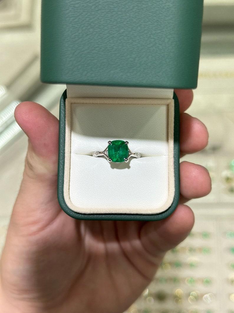 2.73ct Platinum Cushion Cut Emerald Ring - Dark Green Floral Solitaire Design For Sale 1