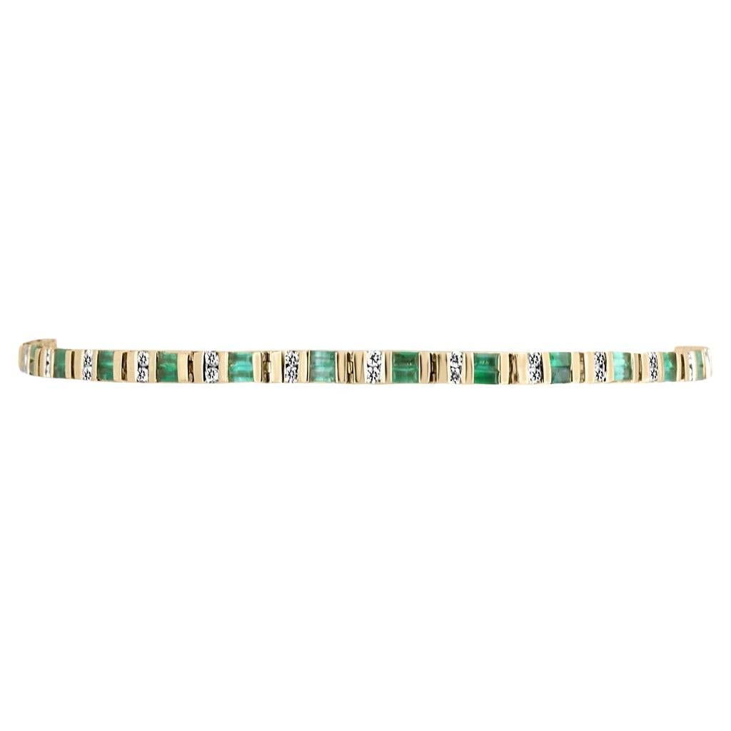 2.73cw 14K Natural Emerald-Baguette Cut & Diamond Unisex Solid Gold Bracelet For Sale
