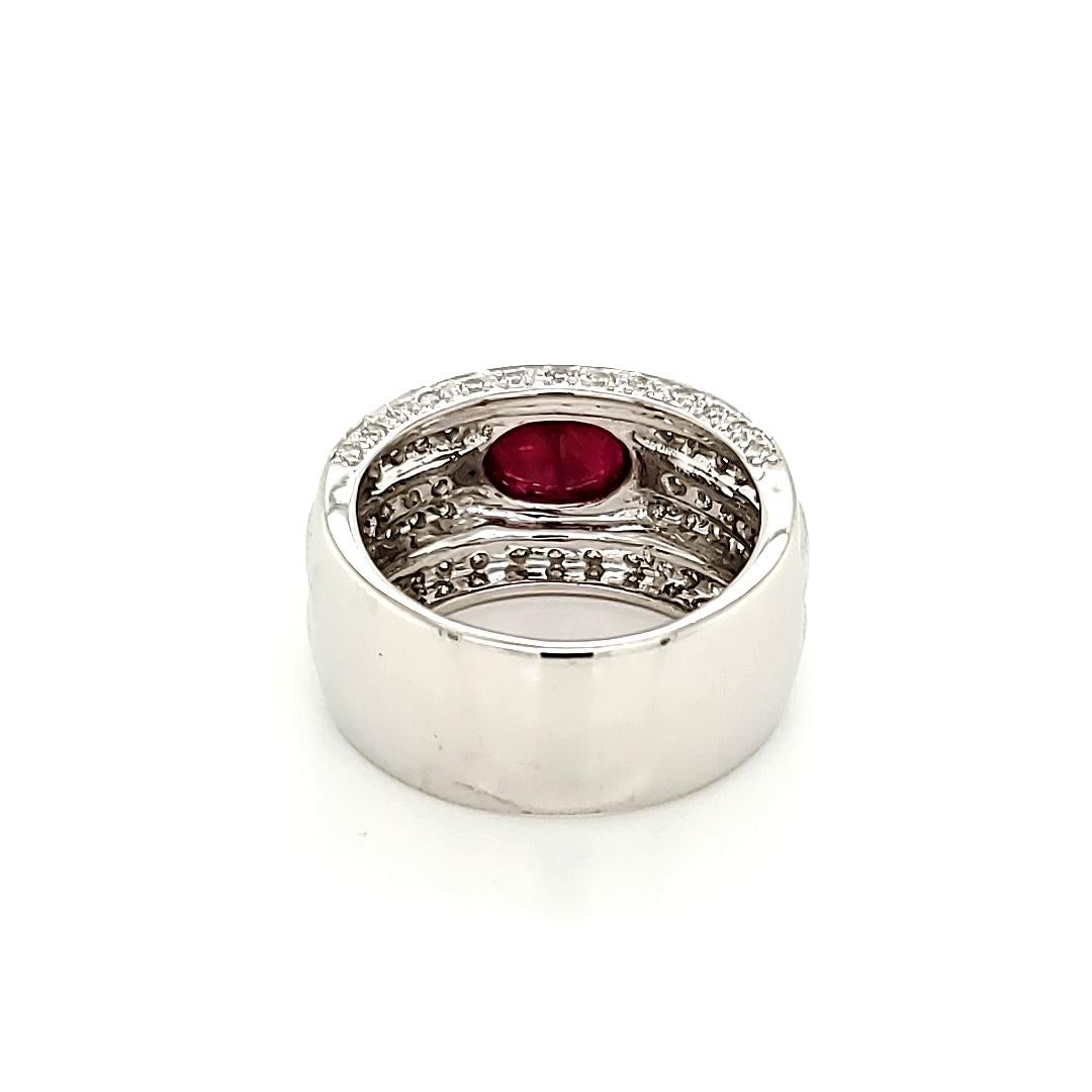 2.74 Carat Ruby Cabochon and Diamond White Gold Engagement Ring In New Condition For Sale In Hong Kong, HK
