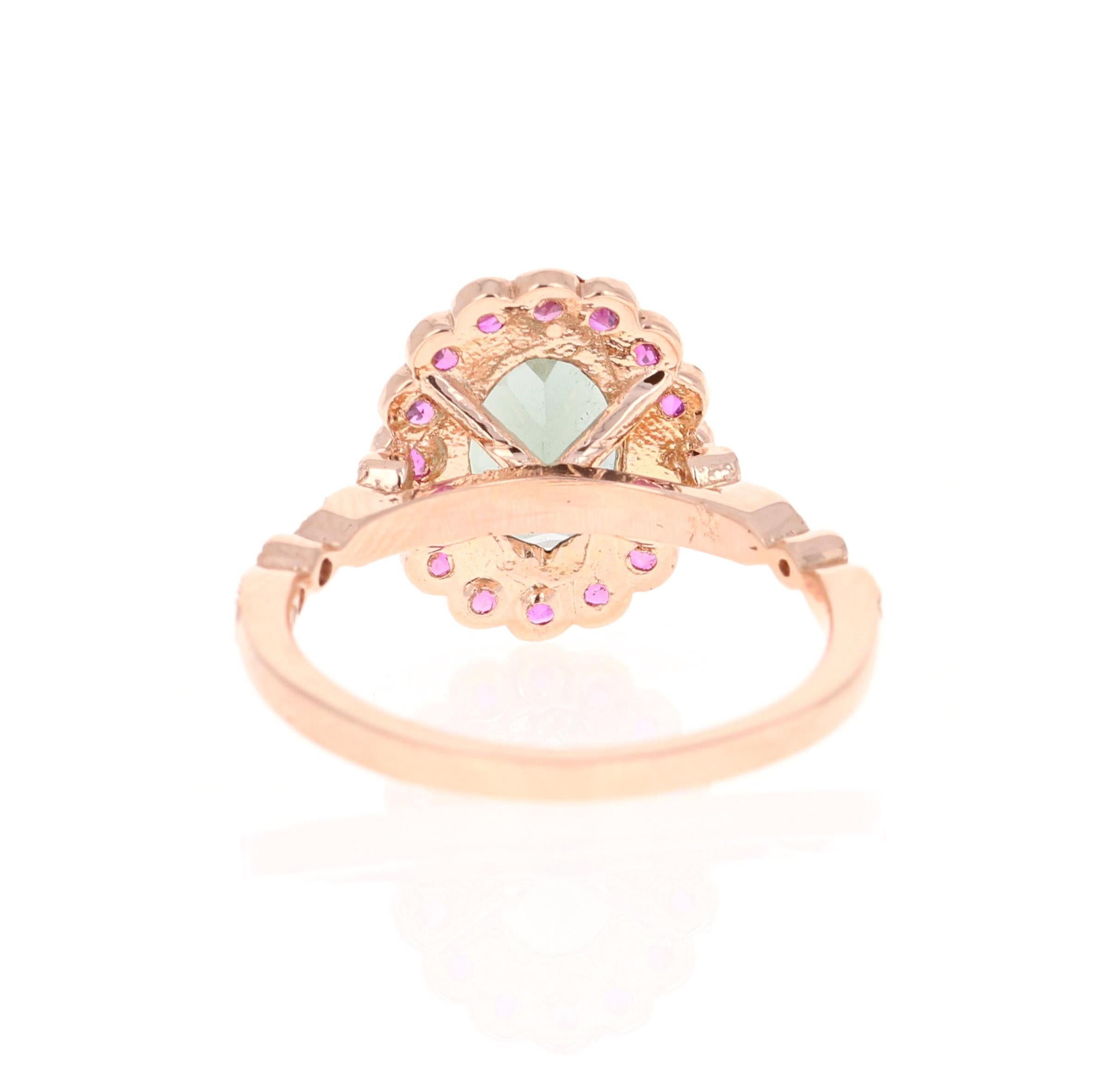 Taille ovale Bague cocktail en or rose avec tourmaline, saphirs et diamants de 2,74 carats en vente