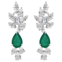 Pendientes de diamantes SI/H de 2,74 quilates Esmeralda de Zambia de 5,50 quilates Oro blanco de 18 quilates