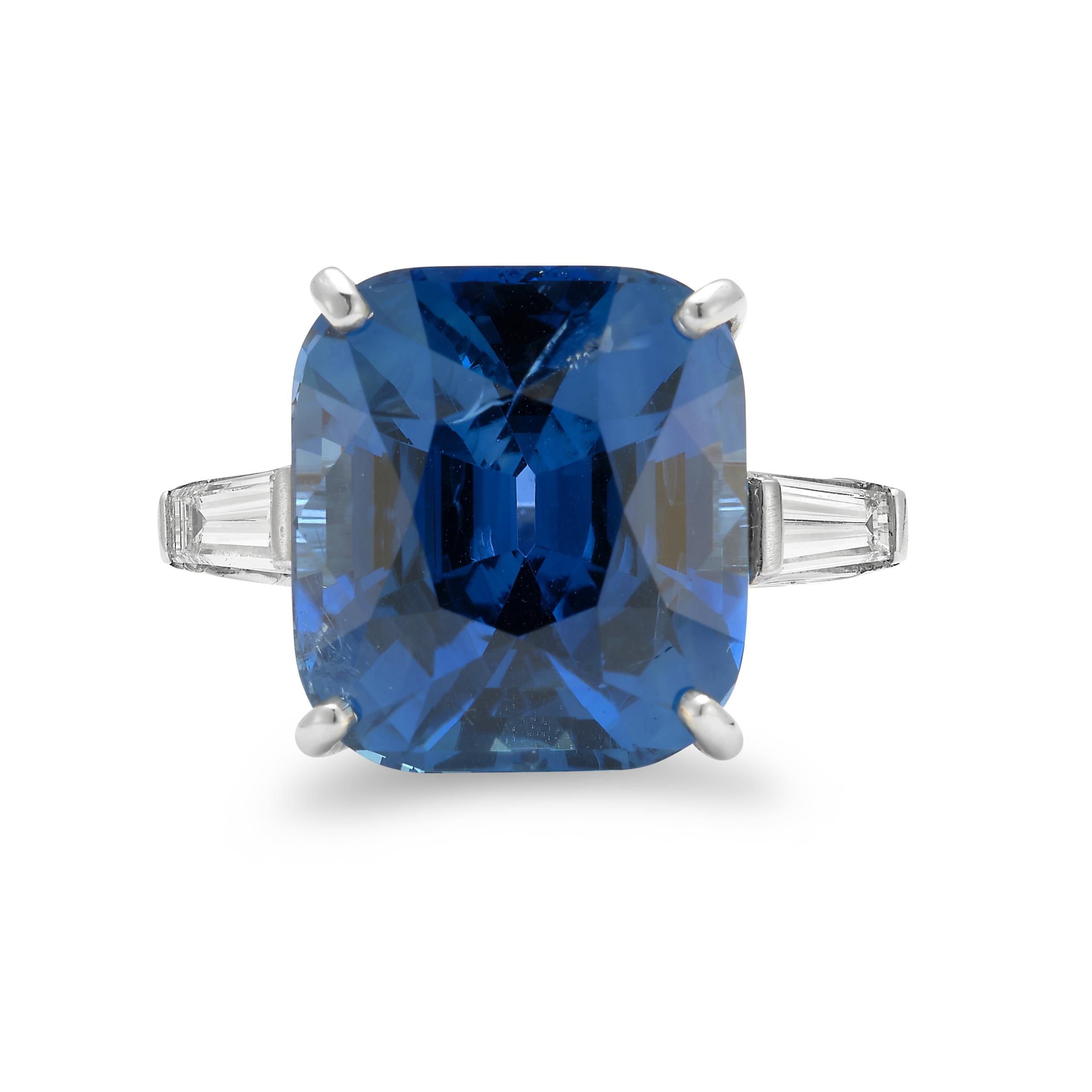 27.48 Carat Unheated Burmese Sapphire Ring by Oscar Heyman Brothers 5