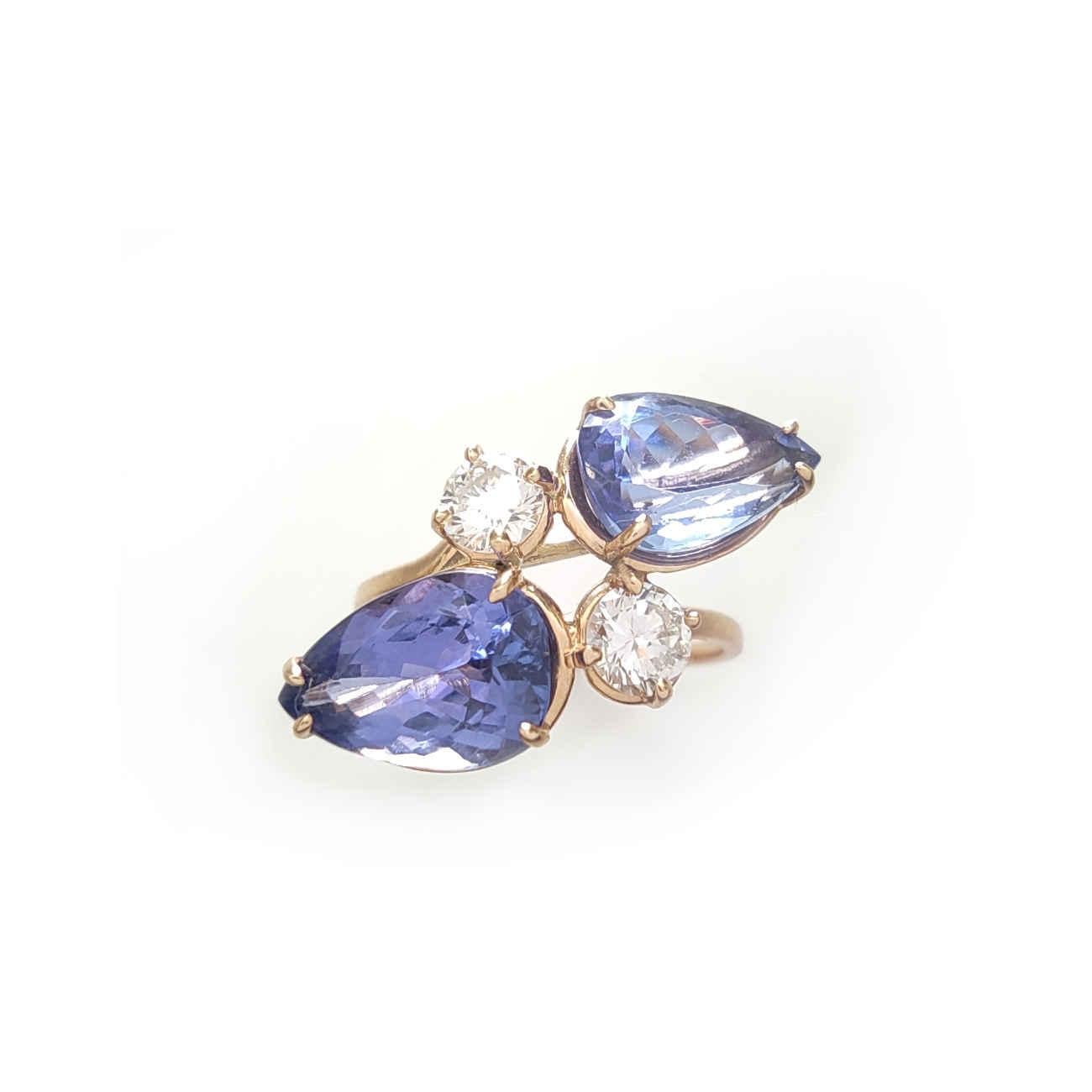 Anello cocktail con tanzanite naturale e diamanti da 2,74 carati in oro 14K - Certificato IGE in vendita 4
