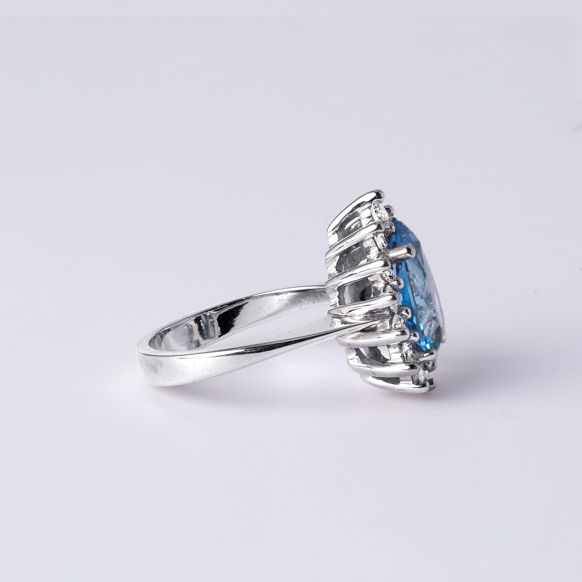 2,75 Karat Aquamarin birnenförmiger Diamant-Halo-Ring aus 14 Karat Weißgold Damen im Angebot