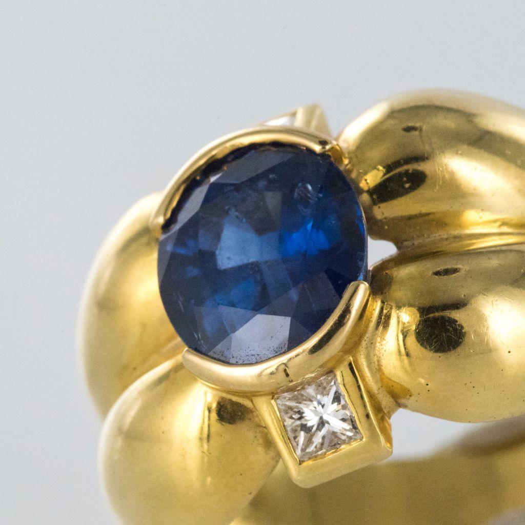 2.75 Carat Blue Sapphire and Princess Cut Diamond Ring 2