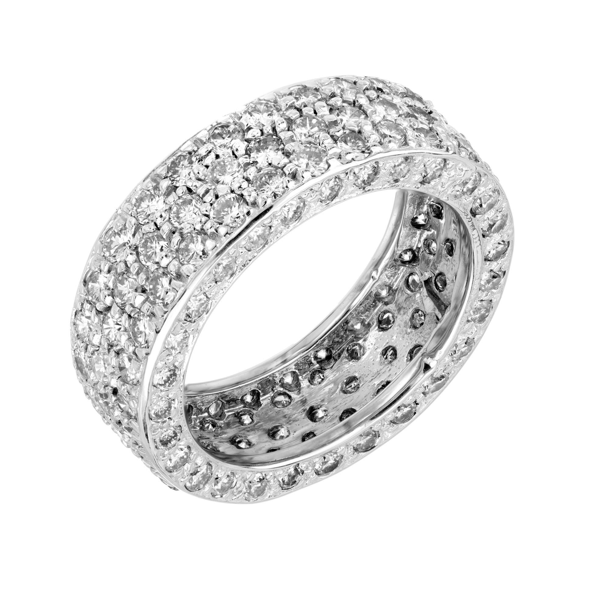 2.75 Carat Diamond White Gold Eternity Band Ring In Good Condition For Sale In Stamford, CT