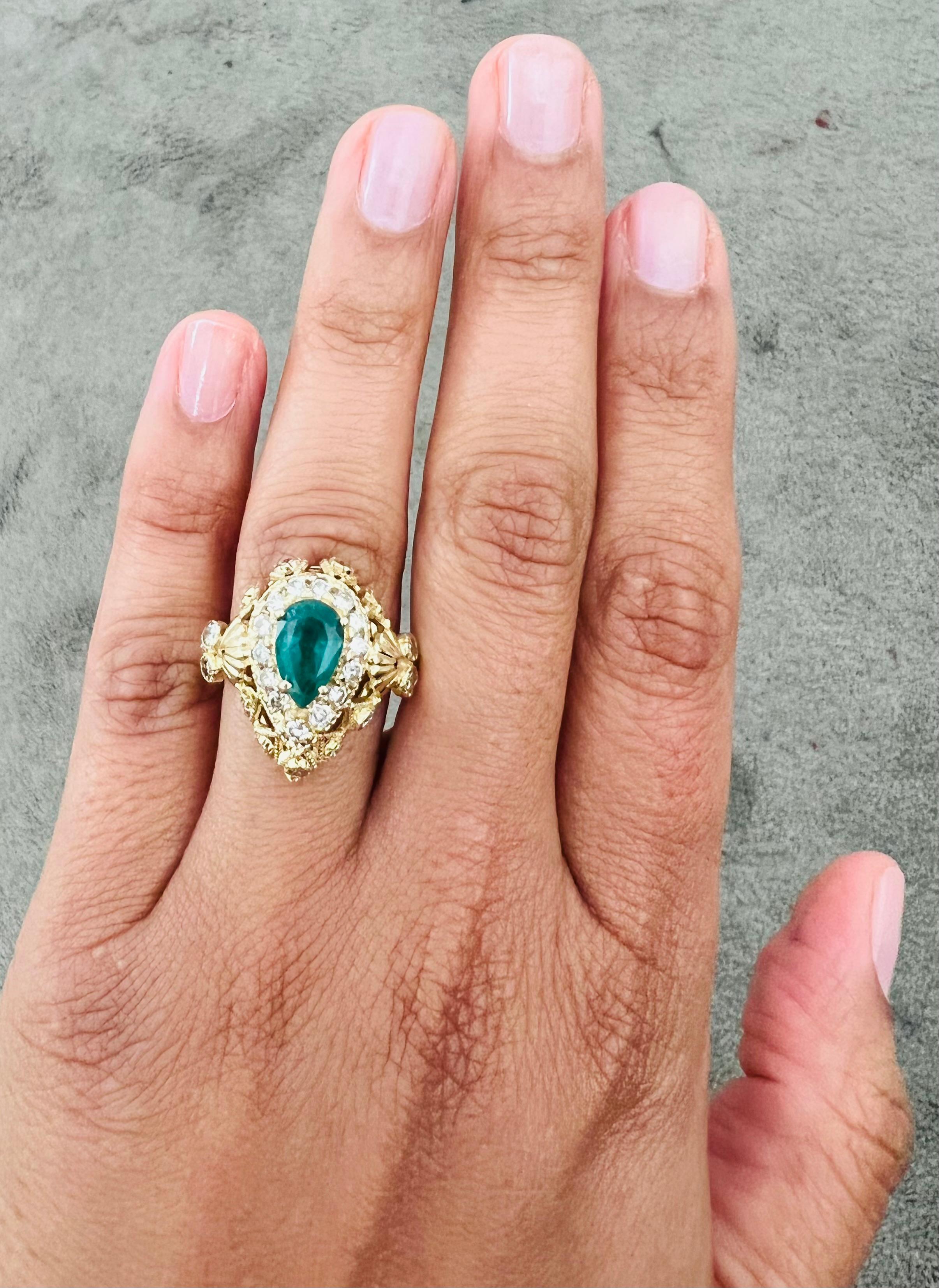 2.75 Carat Emerald Diamond Yellow Gold Cocktail Ring In New Condition For Sale In Los Angeles, CA