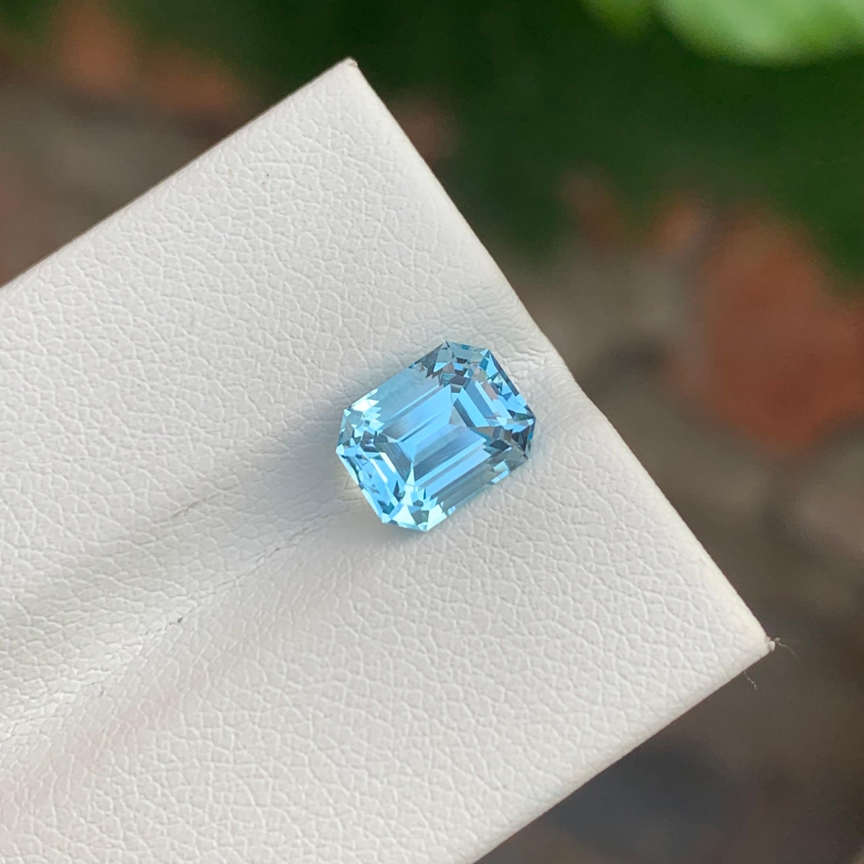 Loose Blue Topaz

Weight: 2.75 Carats
Dimensions: 8.4 x 6.6 x 5.5 Mm
Origin: Brazil
Shape: Emerald 
Color: Blue
Certificate: On Demand

Benefits Of Wearing Blue Topaz Stone:
It helps to improve communication and self-expression.
It provides inner