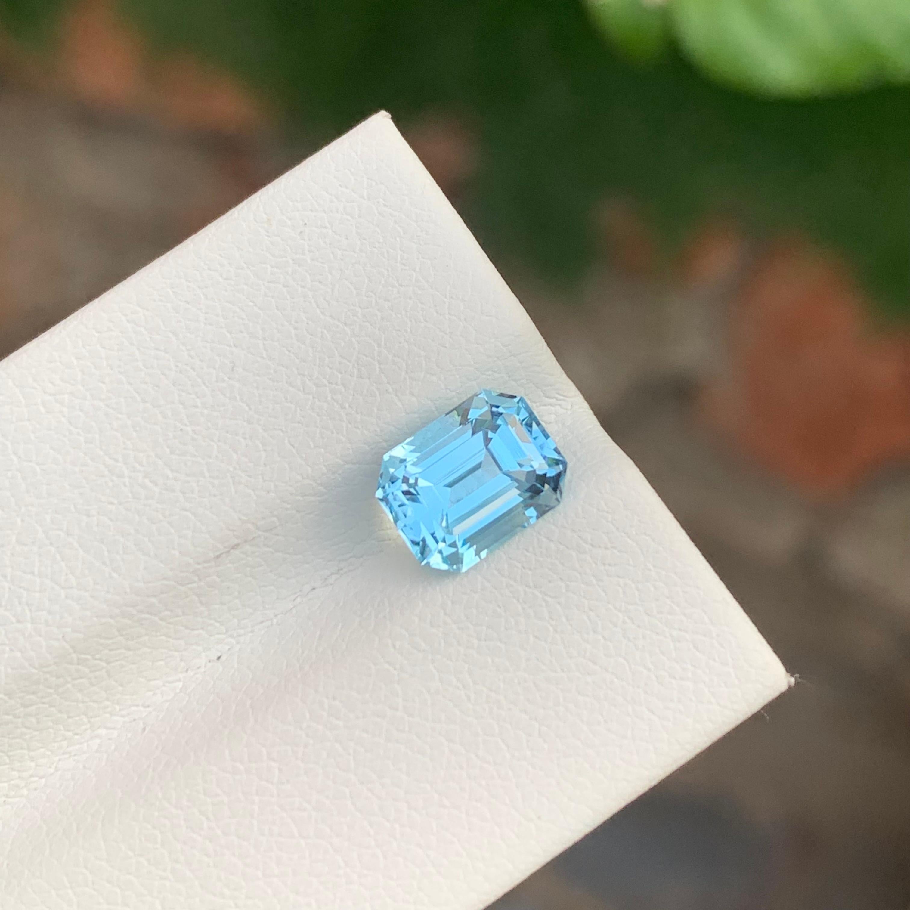 Arts and Crafts 2.75 Carat Gorgeous Loose Blue Topaz Emerald Shape Gem From Brazil Mine For Sale
