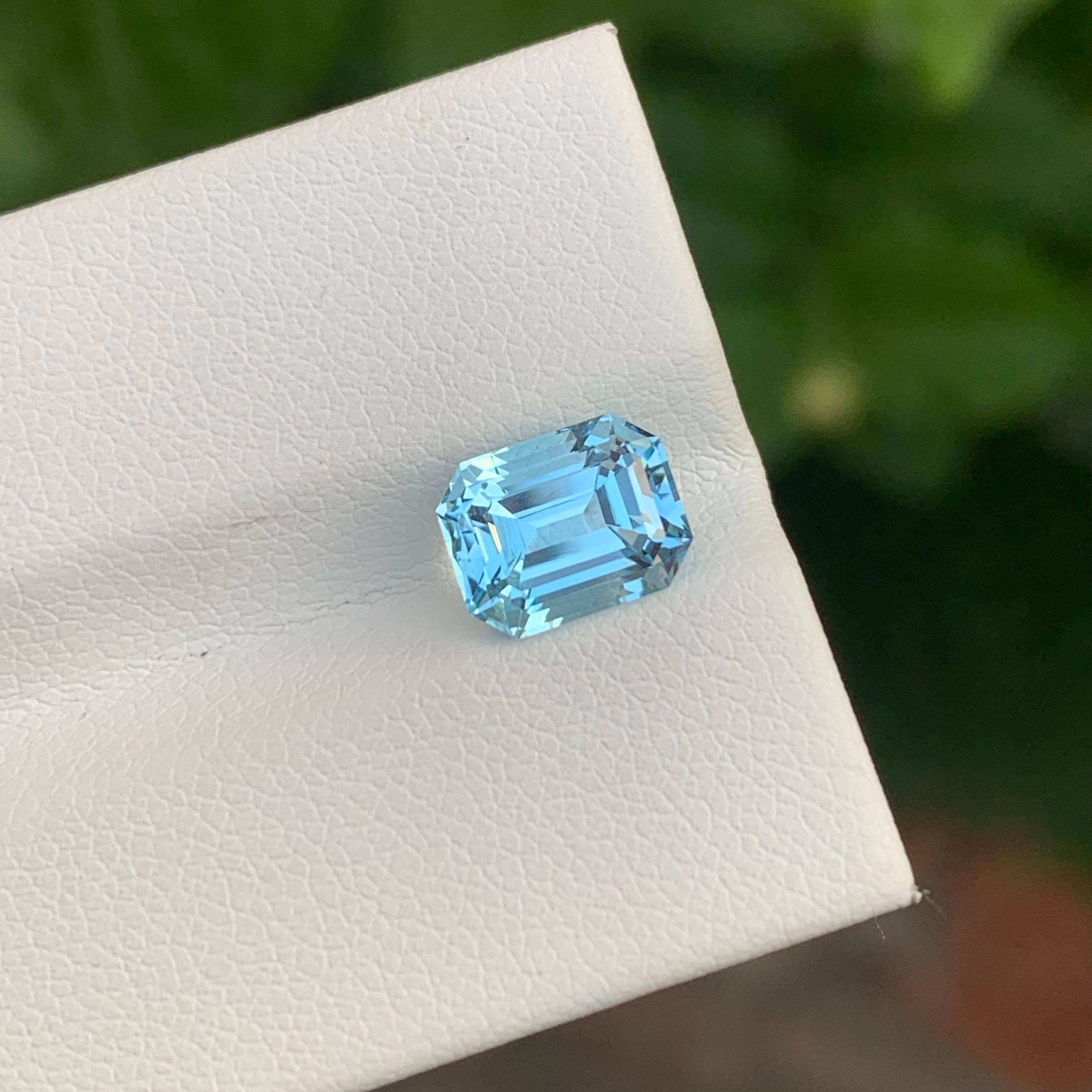2.75 Carat Gorgeous Loose Blue Topaz Emerald Shape Gem From Brazil Mine For Sale 2