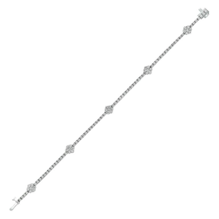 2.75 Carat Natural Diamond Flowers Bracelet G SI 14 Karat White Gold For Sale