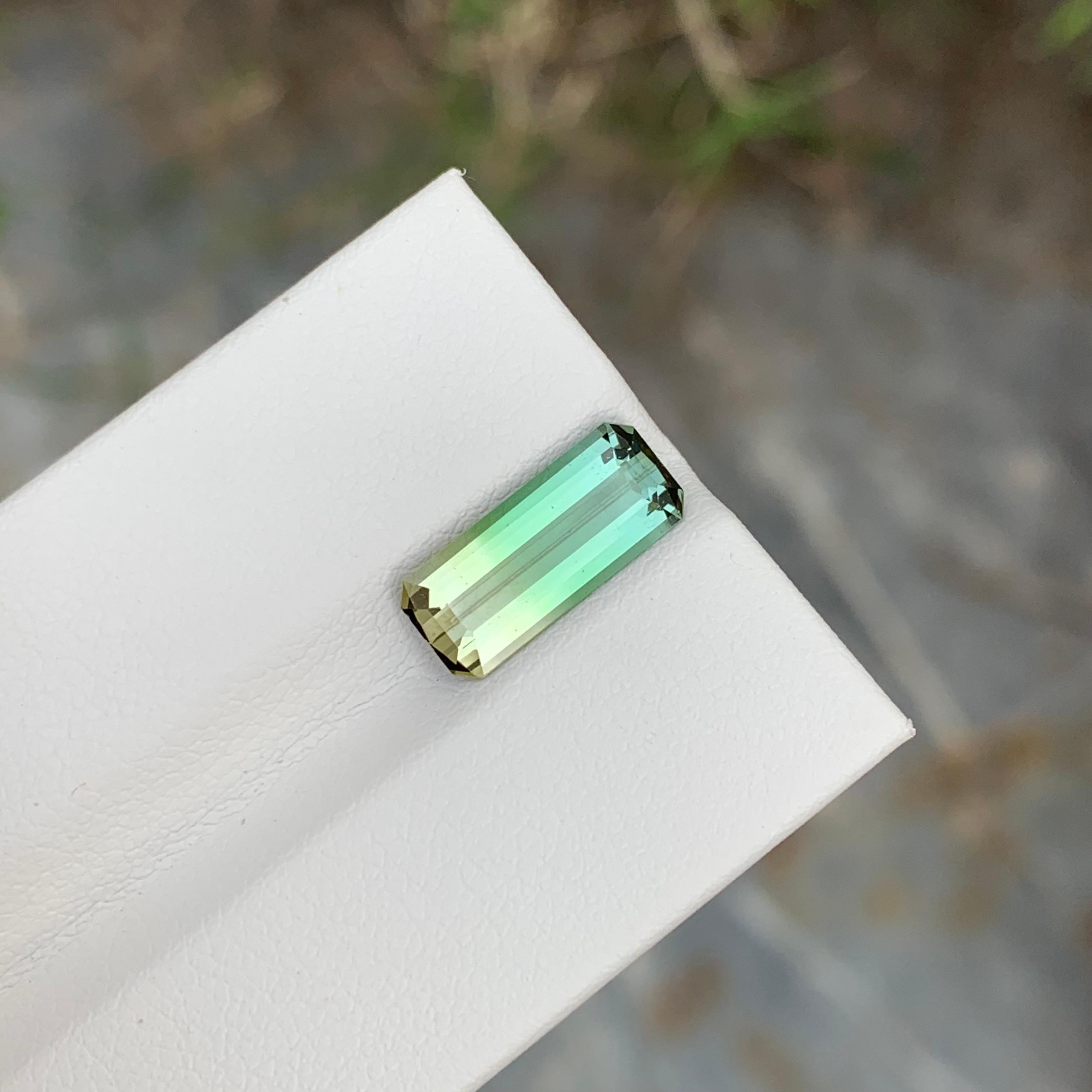 2.75 Carat Natural Loose Bi Colour Tourmaline Long Emerald Shape Gem For Ring  For Sale 5