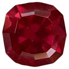 2.75 Carat Natural Loose Bright Red Garnet Fancy Cut African Gemstone