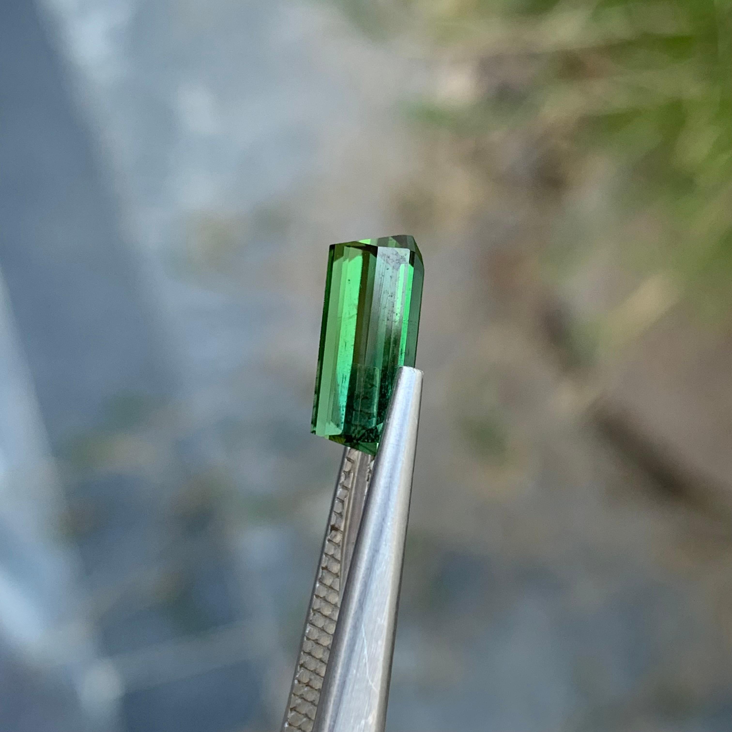 Women's or Men's 2.75 Carat Natural Loose Emerald Shape mint Tourmaline Gem For Ring  For Sale