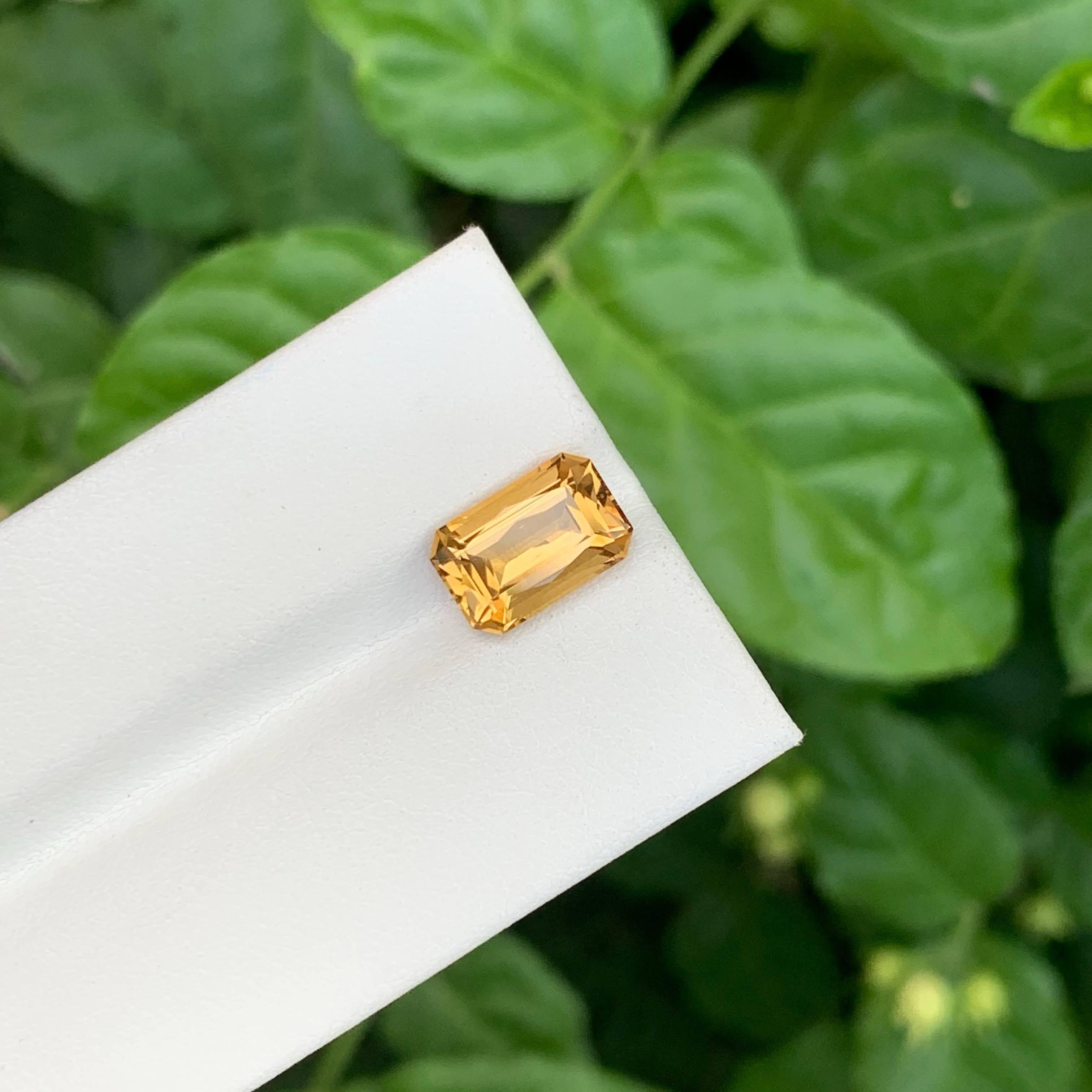 2,75 Karat Natürlicher Loser Goldener Citrin Stein Smaragd Schliff Brasilianischer Edelstein (Smaragdschliff) im Angebot