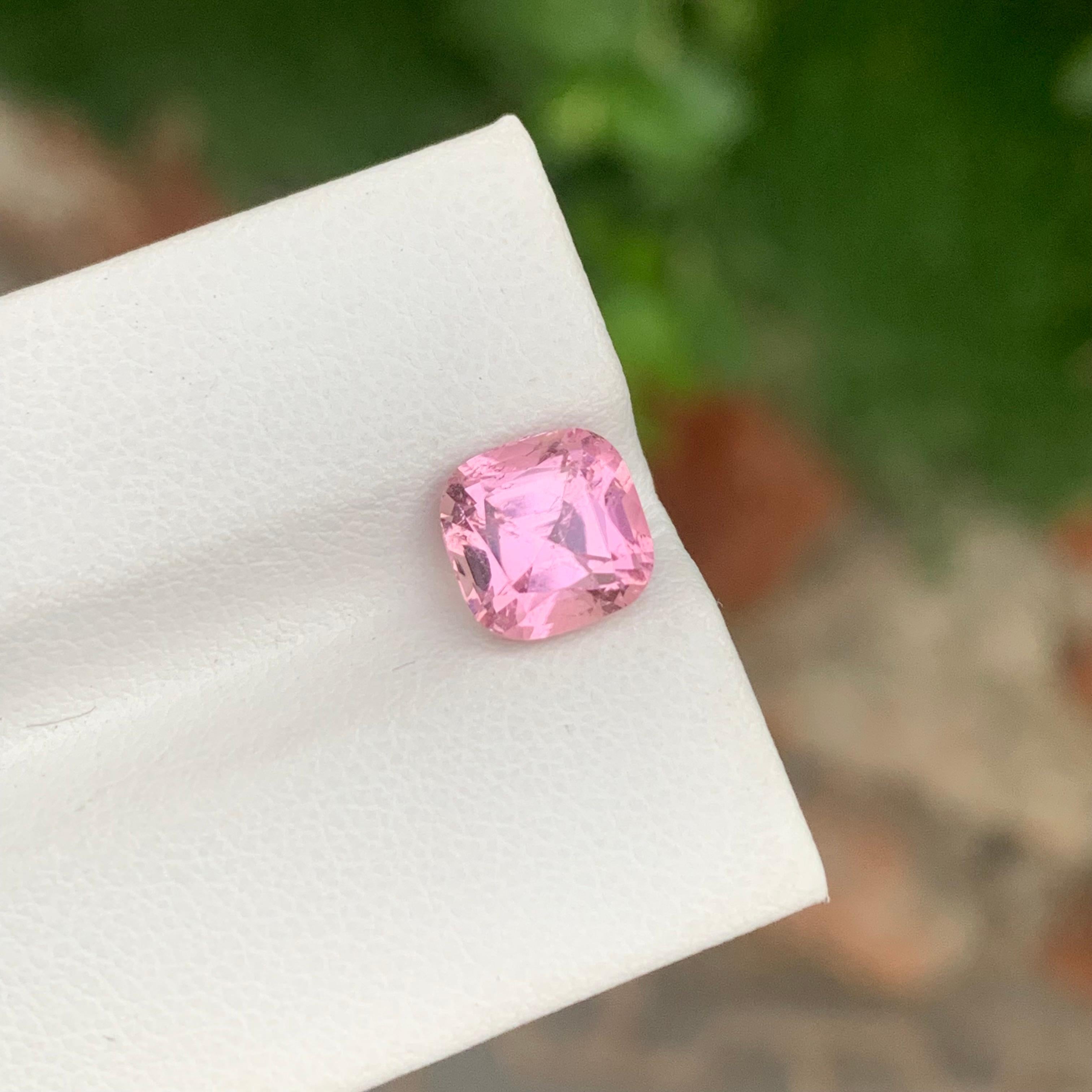 2,75 Karat natürlicher loser rosa Turmalin in Kissenform in Kissenform aus Afghanistan im Angebot 5