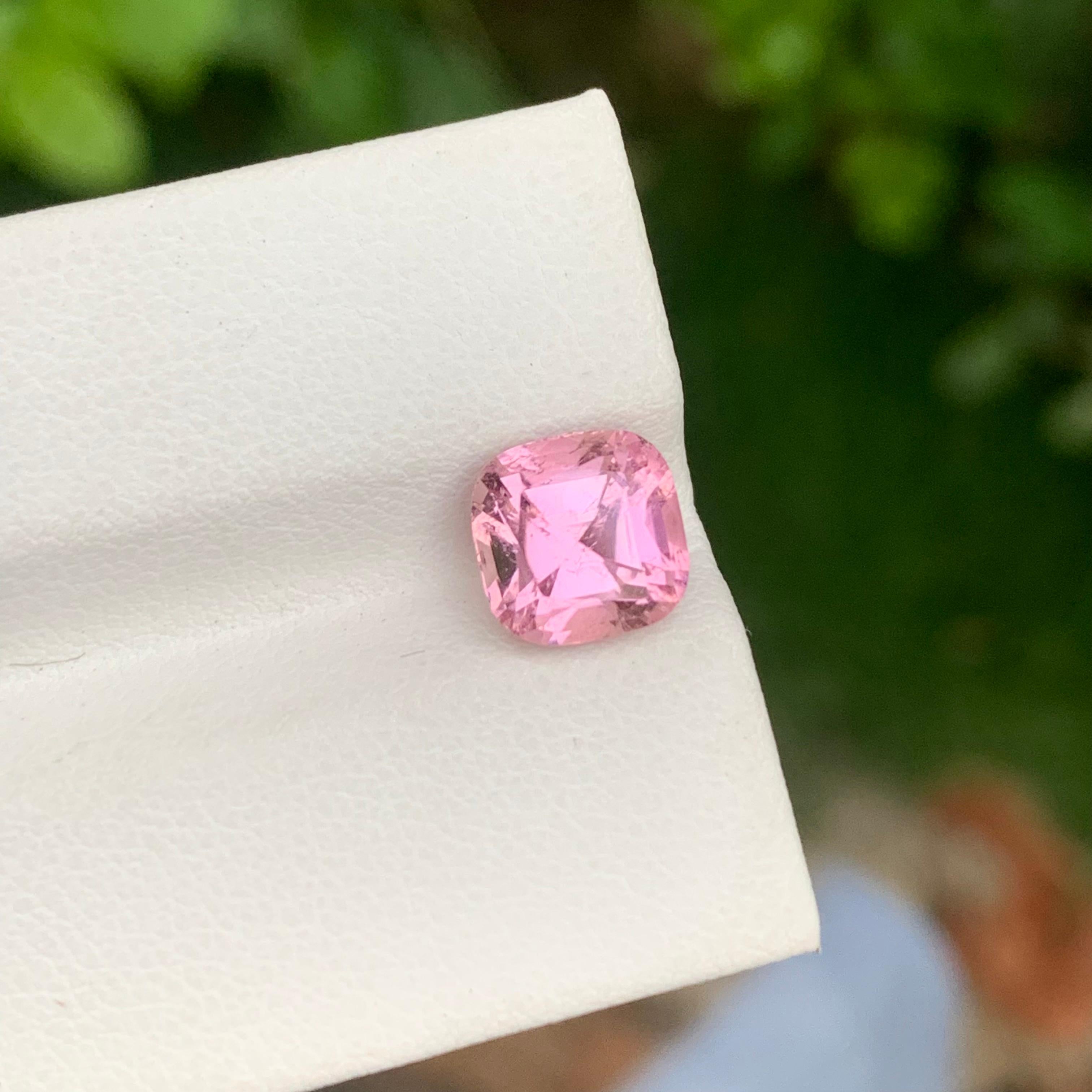 2,75 Karat natürlicher loser rosa Turmalin in Kissenform in Kissenform aus Afghanistan im Zustand „Neu“ im Angebot in Peshawar, PK