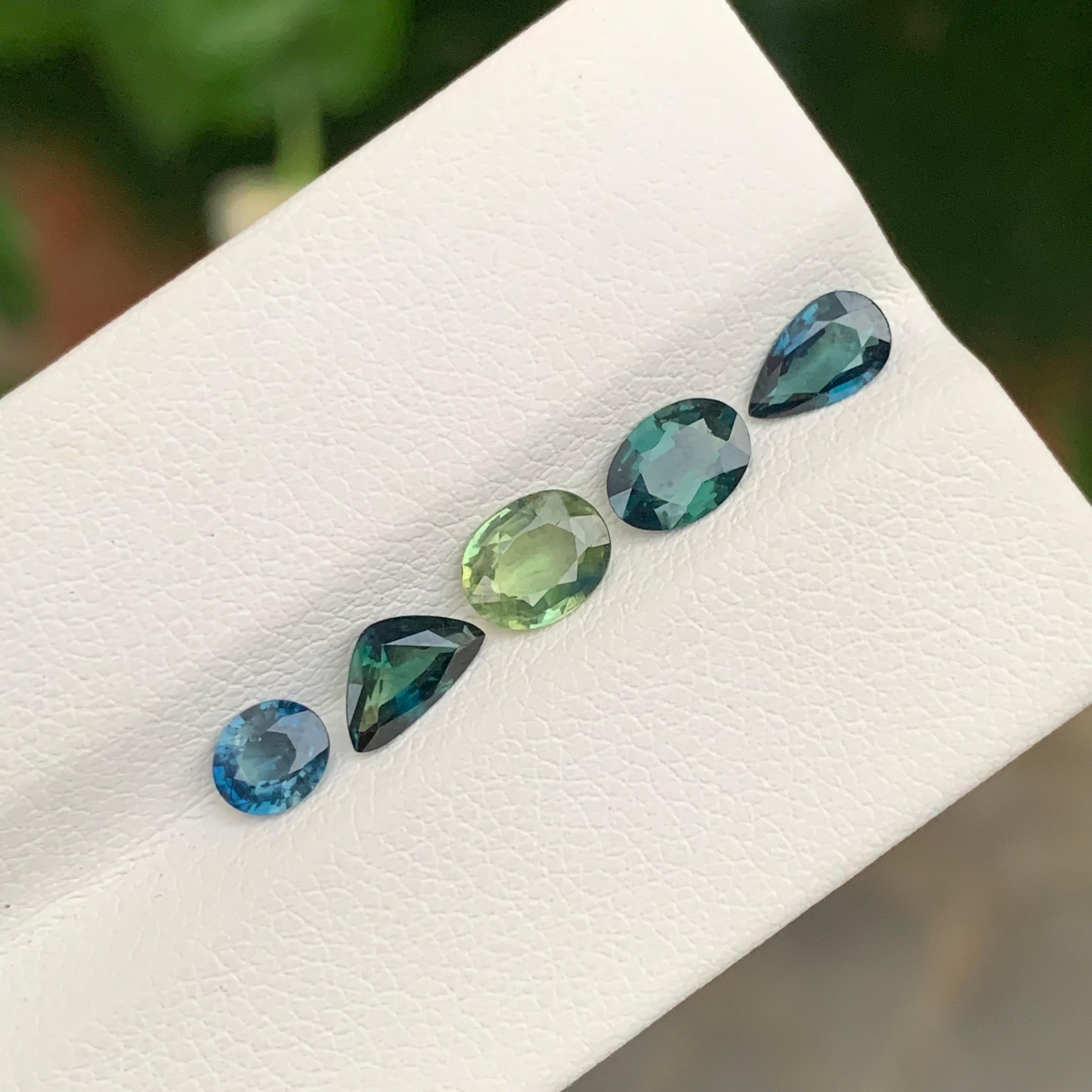 Mixed Cut 2.75 Carat Natural Loose Sapphire Lot For Jewellery Making For Sale