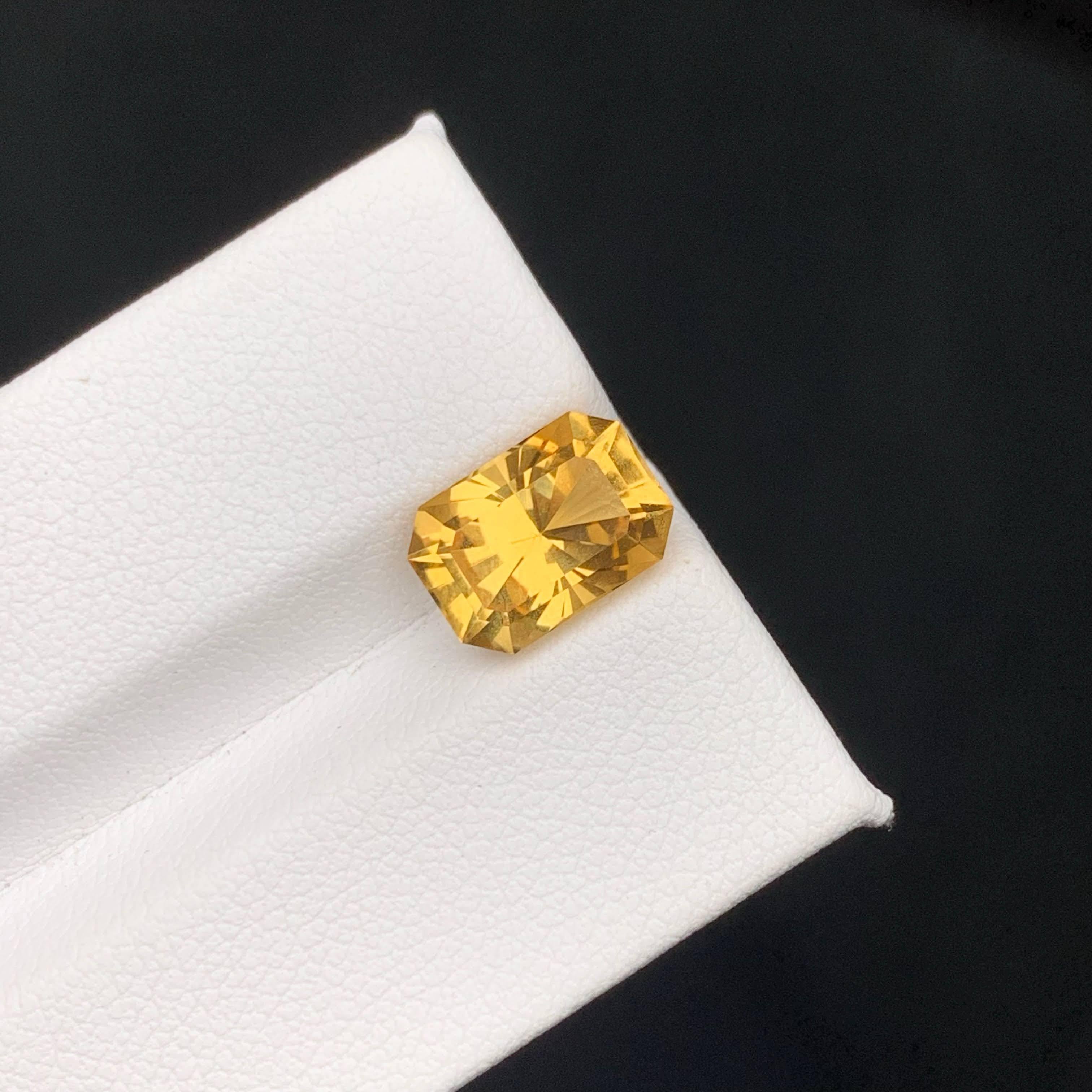 Citrino amarillo suelto natural de 2,75 quilates Piedra preciosa africana tallada con precisión a medida en venta 5