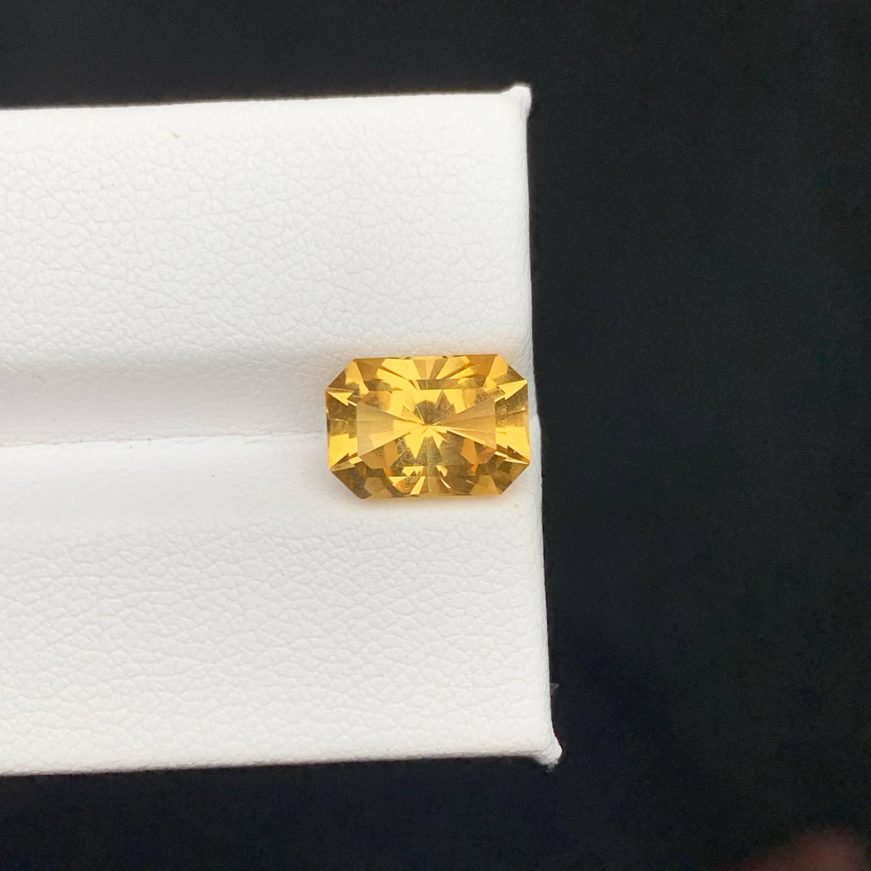 Femenino o masculino Citrino amarillo suelto natural de 2,75 quilates Piedra preciosa africana tallada con precisión a medida en venta