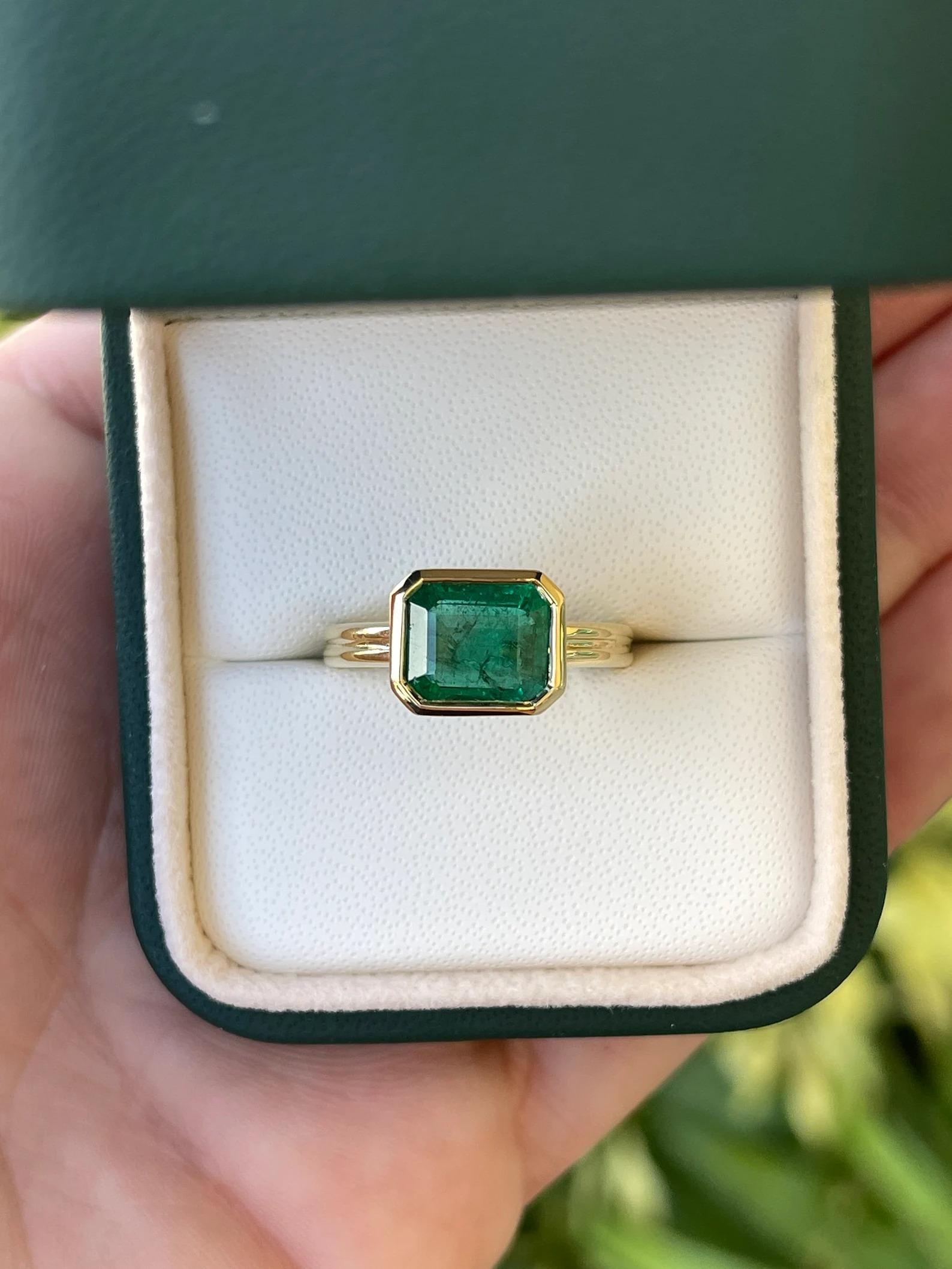 Modern 2.75 Carat Natural Zambian Emerald East To West Bezel Set Solitaire Ring 14K For Sale