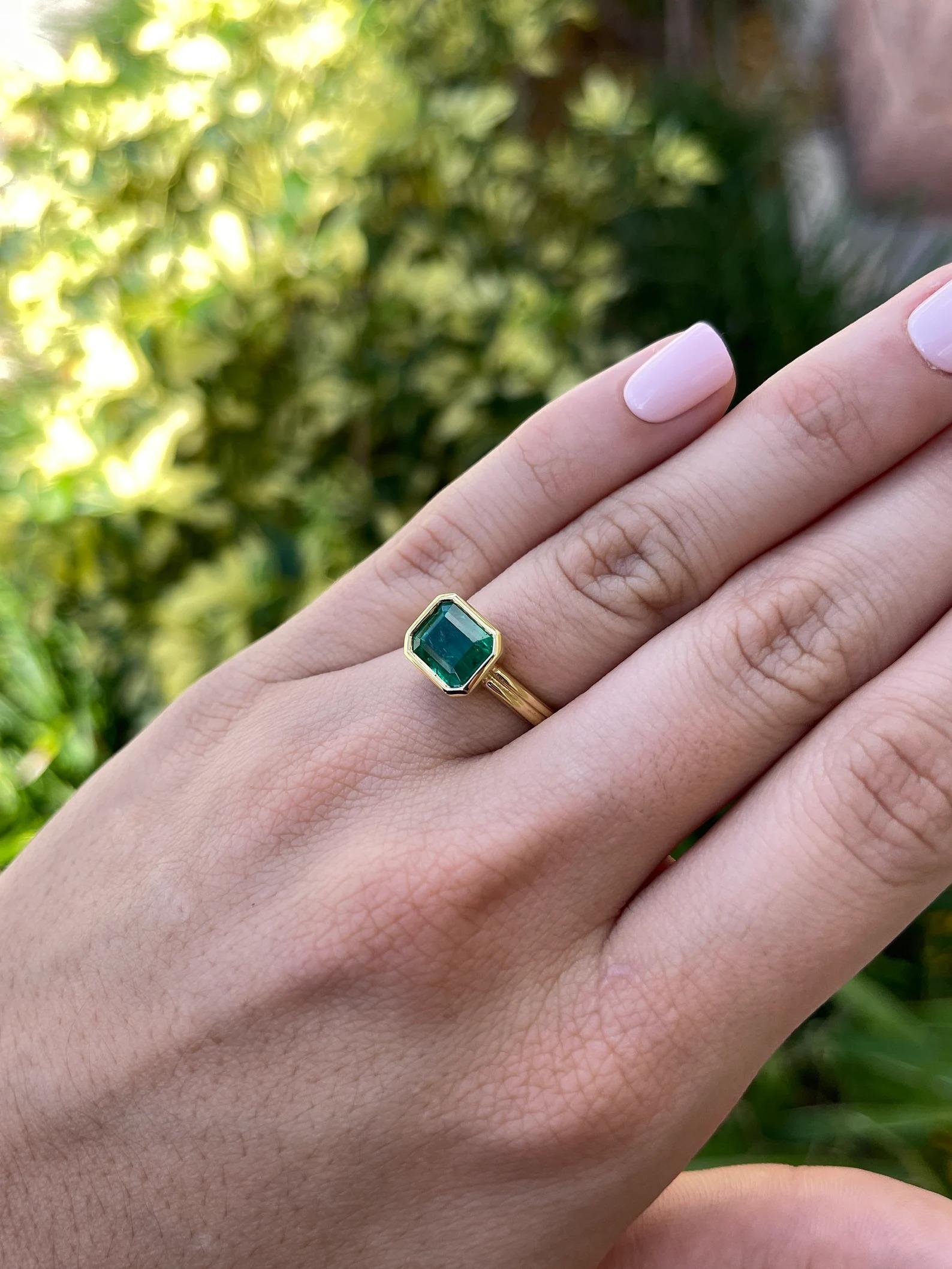 Women's 2.75 Carat Natural Zambian Emerald East To West Bezel Set Solitaire Ring 14K For Sale