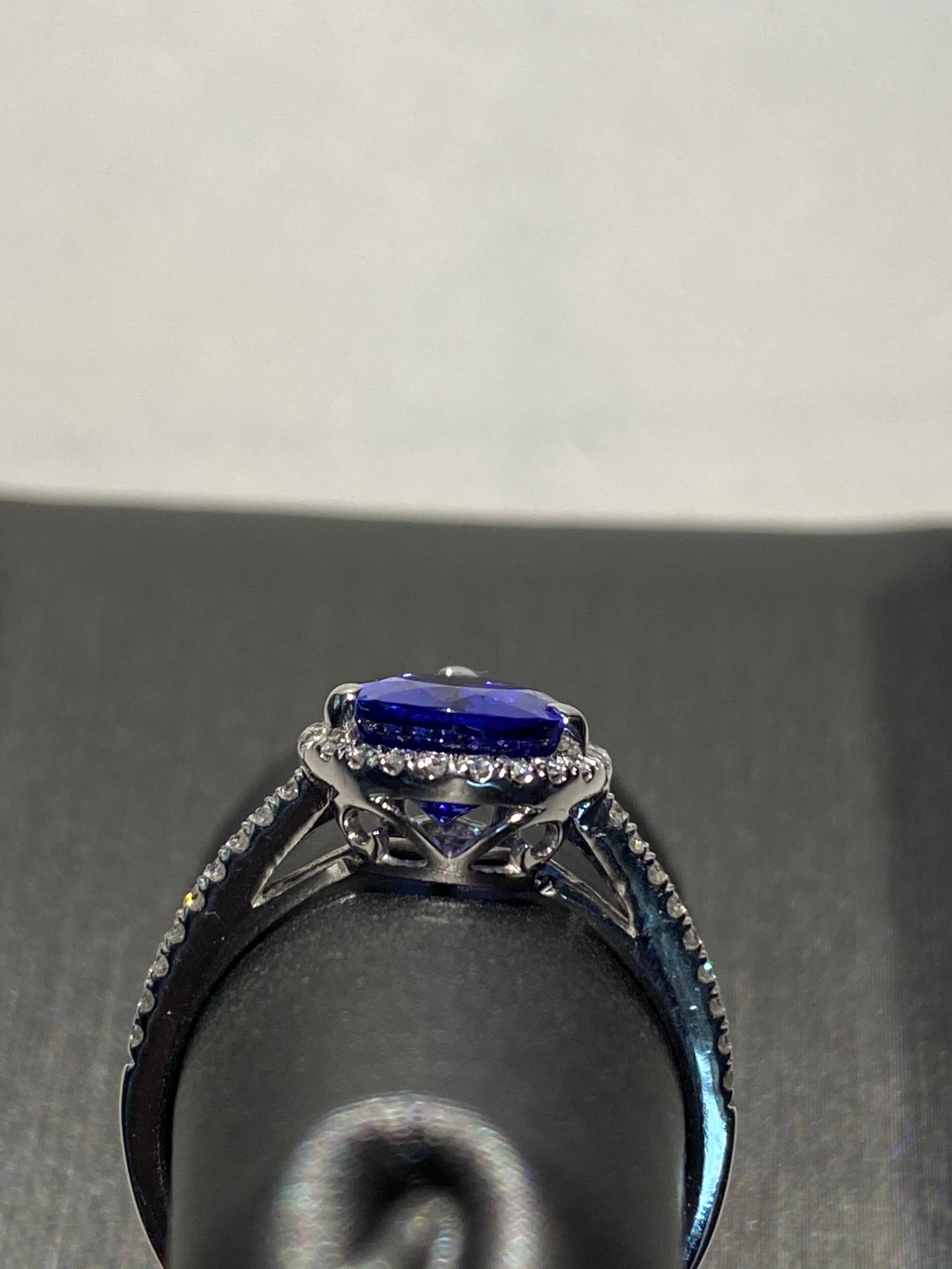 pear shape tanzanite ring