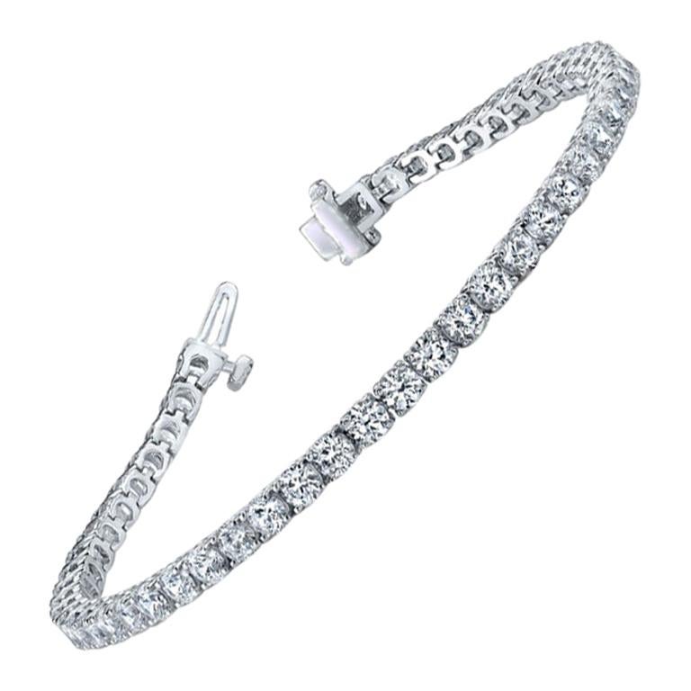 2,75 Karat runder Diamant-Tennisarmband aus 14 Karat Weißgold im Angebot