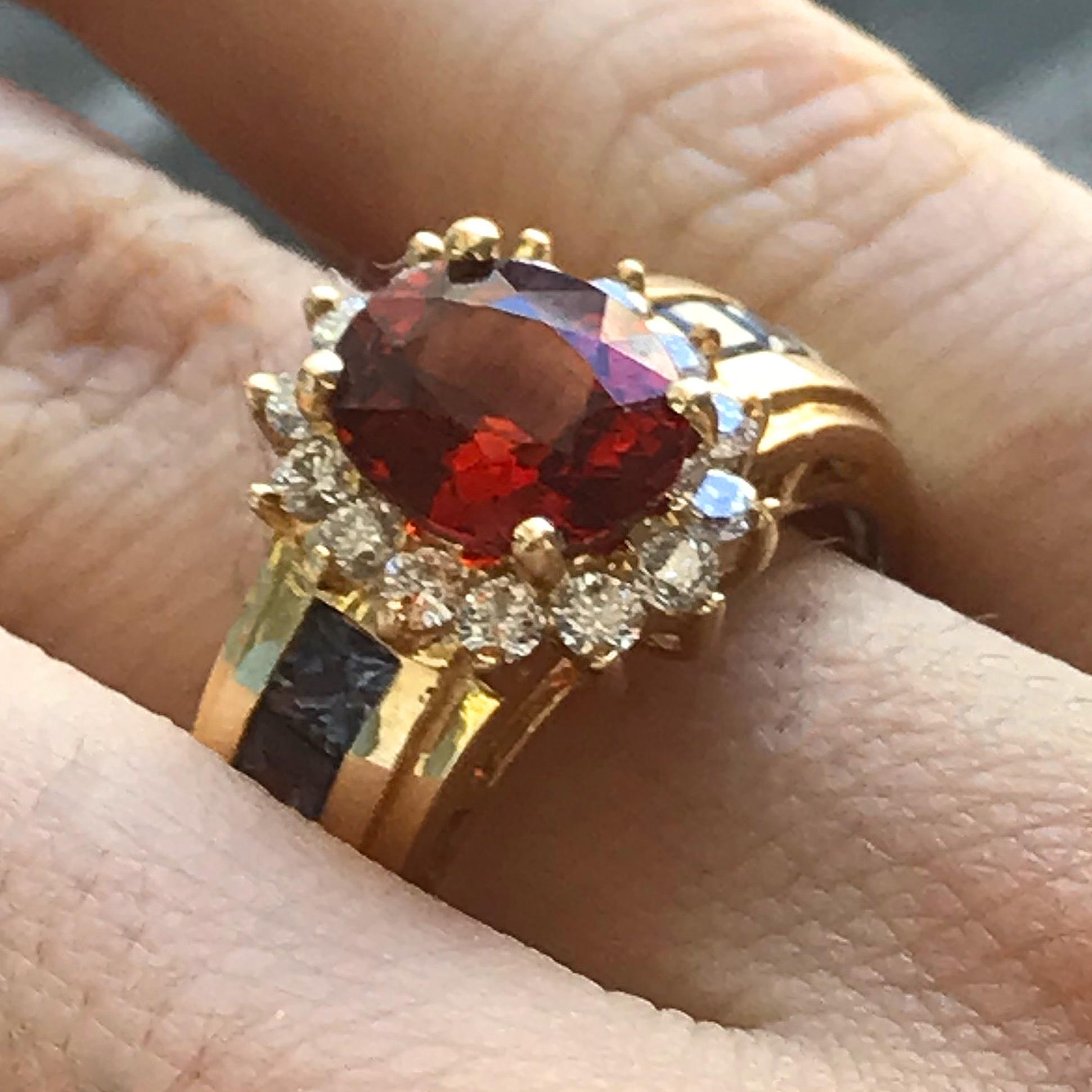 M4300-14

Can be sized to any finger size, this ring is currently in stock but if sold the ring will be made to order and take approximately 1-3 weeks from customers final design approval. Wenn Sie einen früheren Termin benötigen, lassen Sie es uns