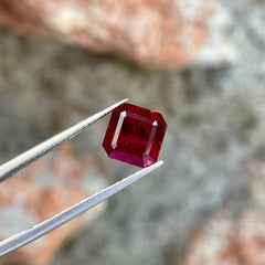 2.75 Carats Natural Loose Vivid Red Garnet Stone Asscher Cut African Gemstone