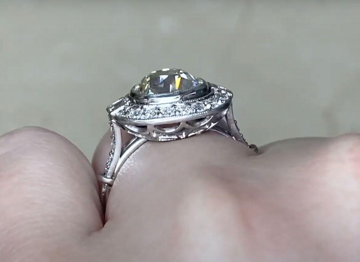 2.75 Ct Cushion-Cut Diamond Engagement Ring, VS1 Clarity, Diamond Halo, Platinum For Sale 1