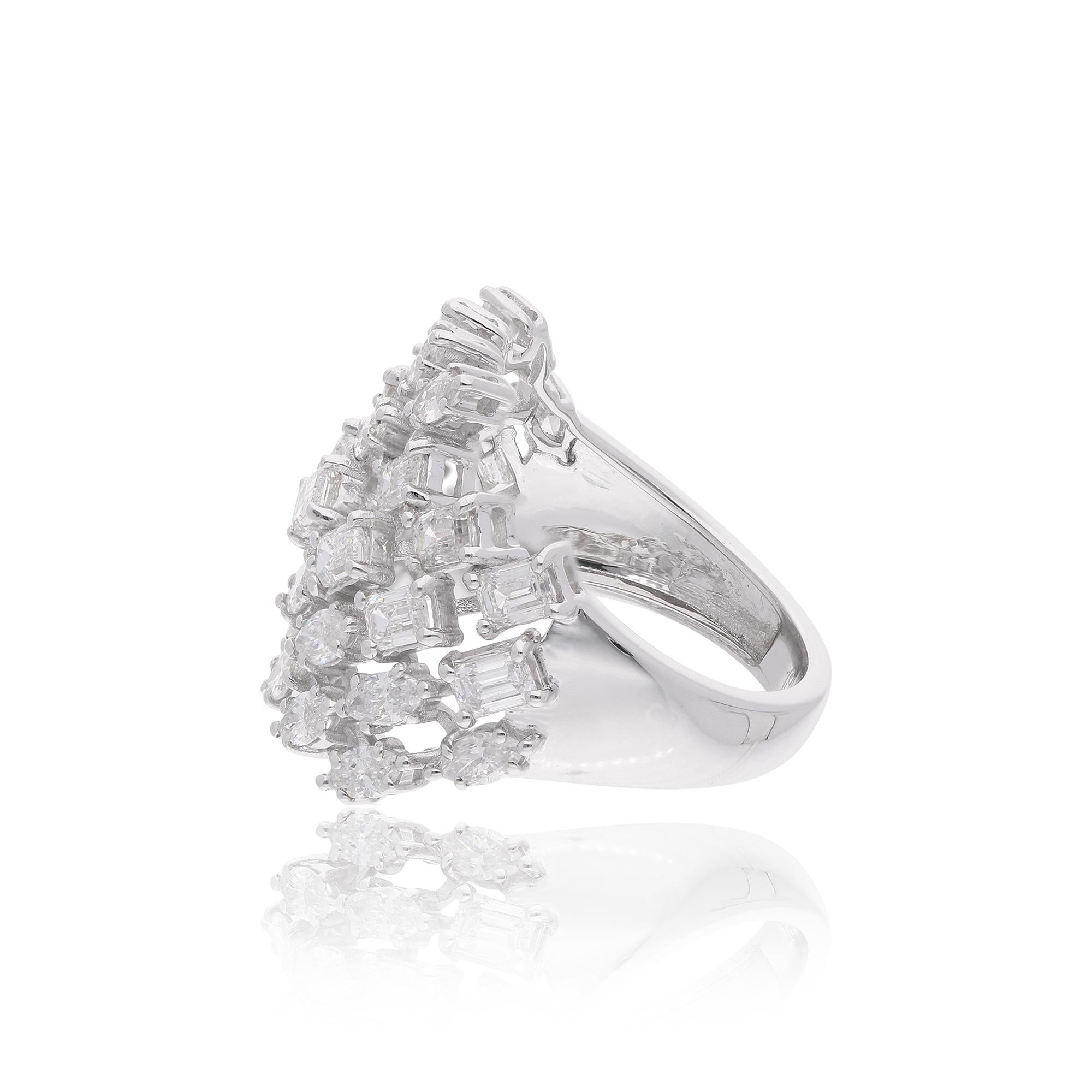 Der Ring hat die Größe 7 und kann auf Anfrage größer oder kleiner gemacht werden. FOLLOW SPECTRUM JEWELS Storefront, um die neueste Collection'S und exklusive Stücke zu sehen. Spectrum Jewels ist stolz darauf, ein Top Seller auf 1stdibs mit