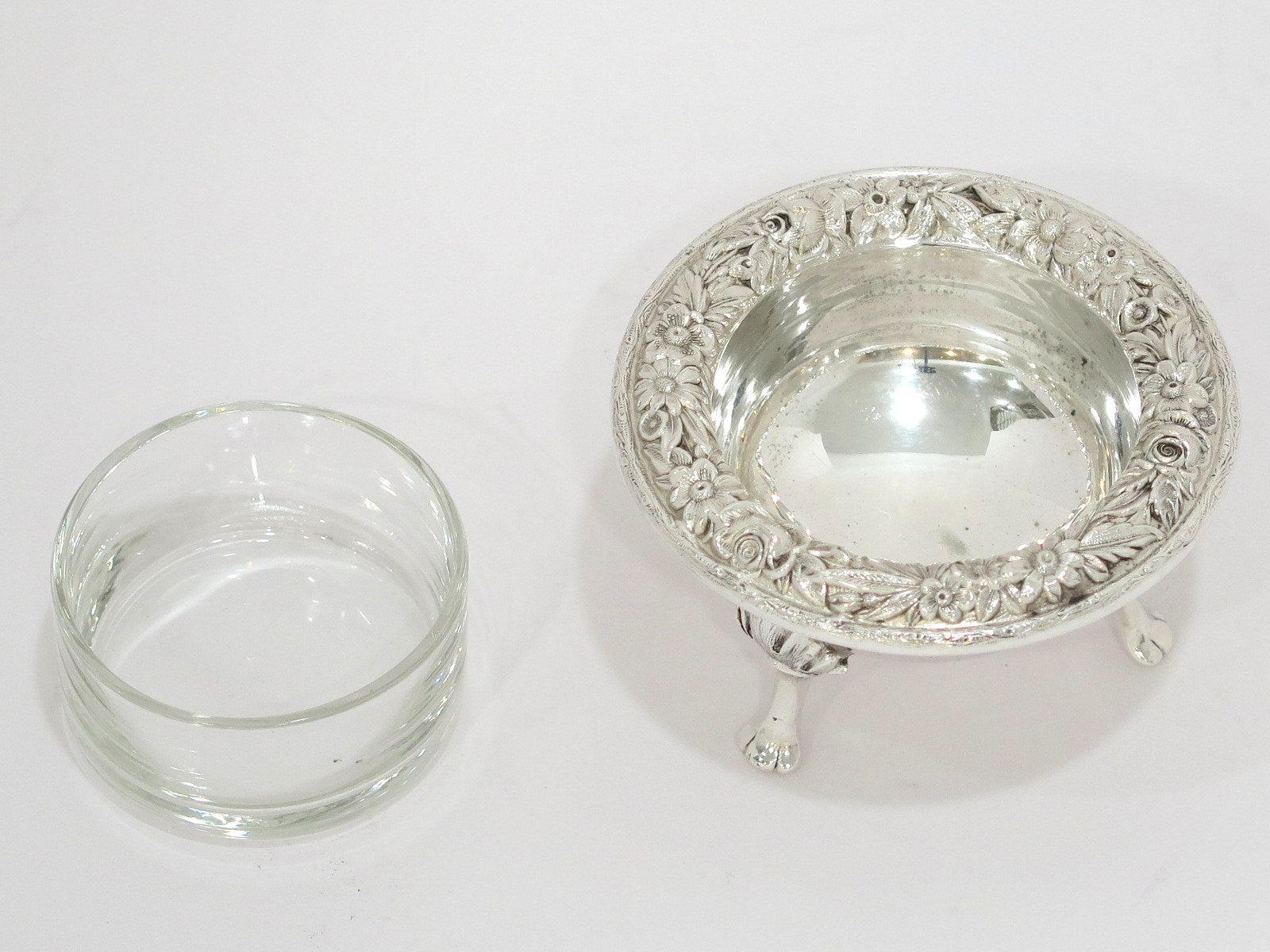 American Sterling Silver S. Kirk & Son Antique Floral Repousse Footed Salt Cellar For Sale