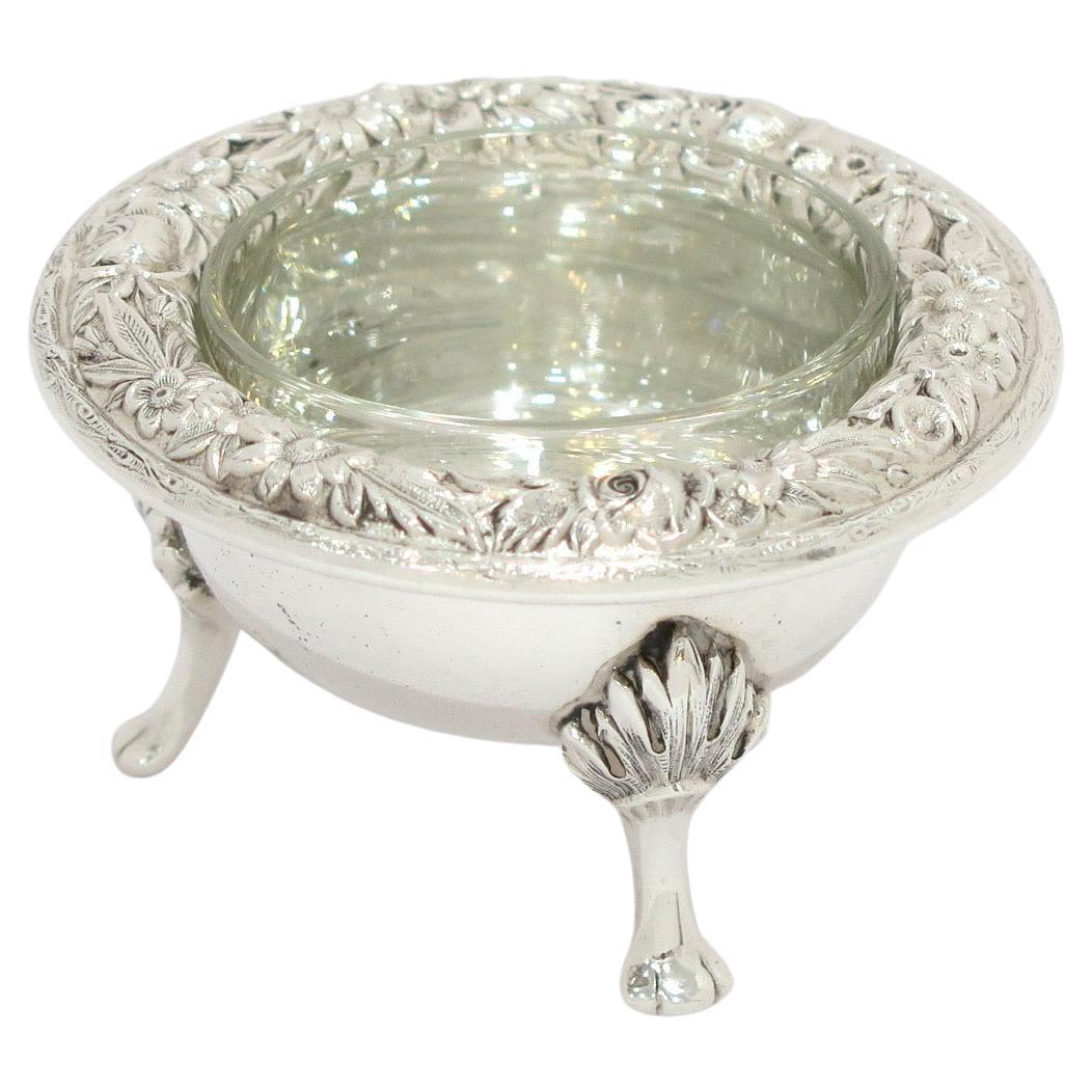 Sterling Silver S. Kirk & Son Antique Floral Repousse Footed Salt Cellar For Sale