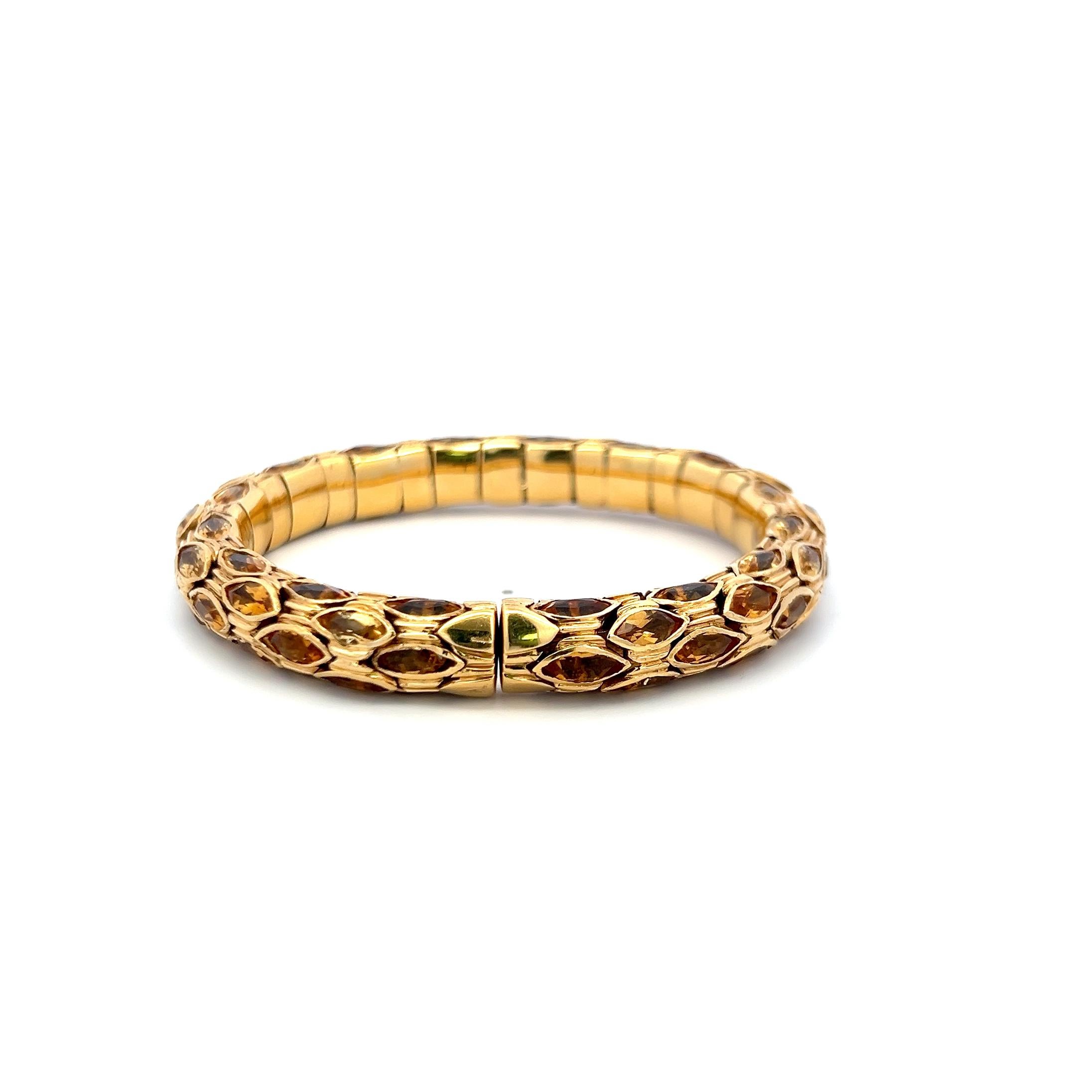 27,50 Karat Citrin in Marquisform 18 Karat Gelbgold Manschettenarmband (Marquiseschliff) im Angebot