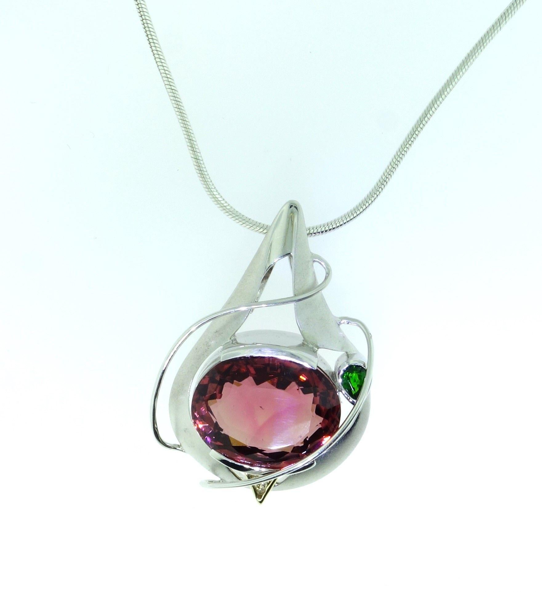 Women's 27.50 Carat Pink Tourmaline Gold and Rhodium Sterling Silver Pendant Necklace For Sale