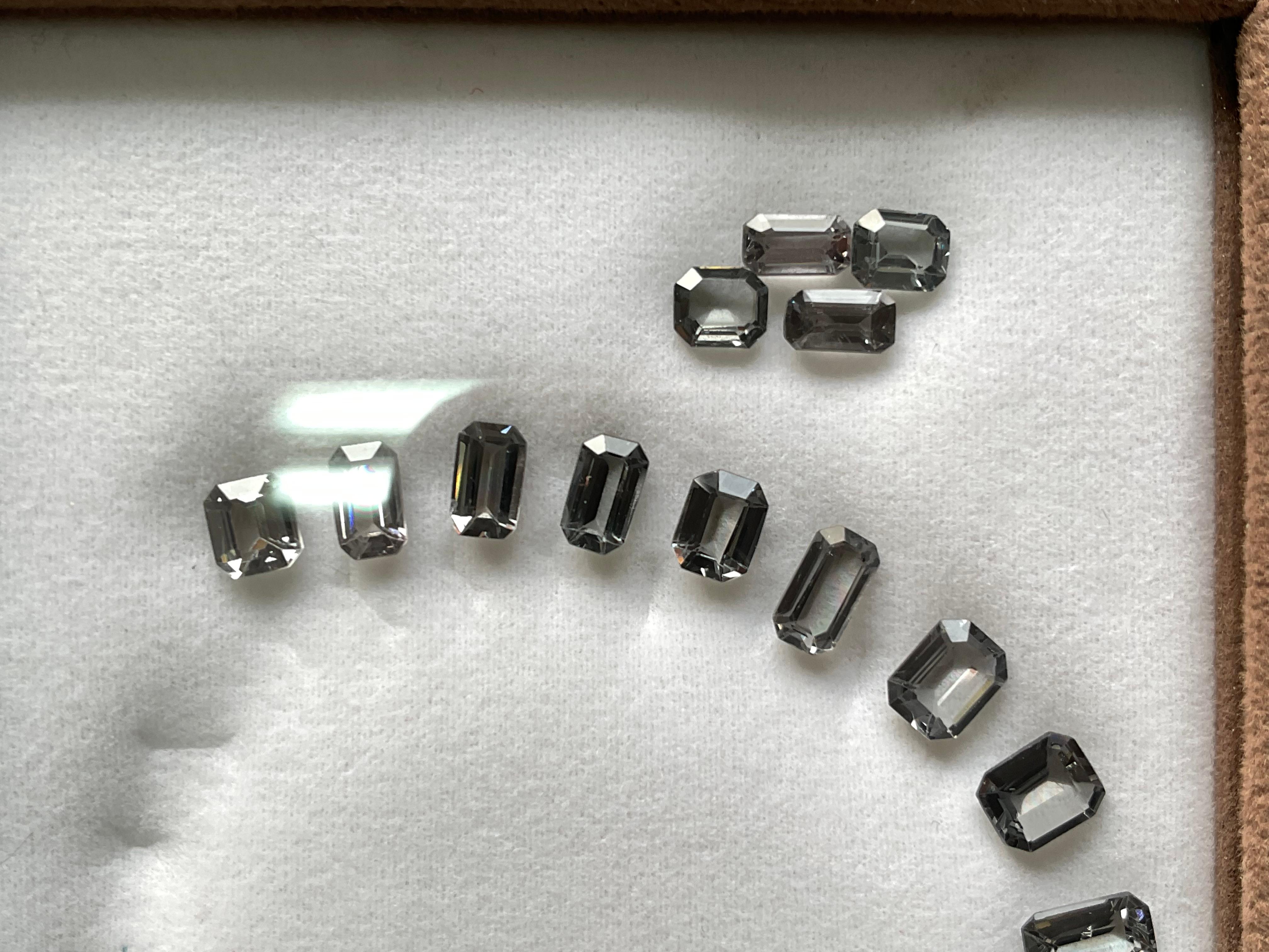27,52 Karat birmanischer Grauspinell Top Qualität Oktagon Schliff Stein Layout Edelstein im Zustand „Neu“ im Angebot in Jaipur, RJ